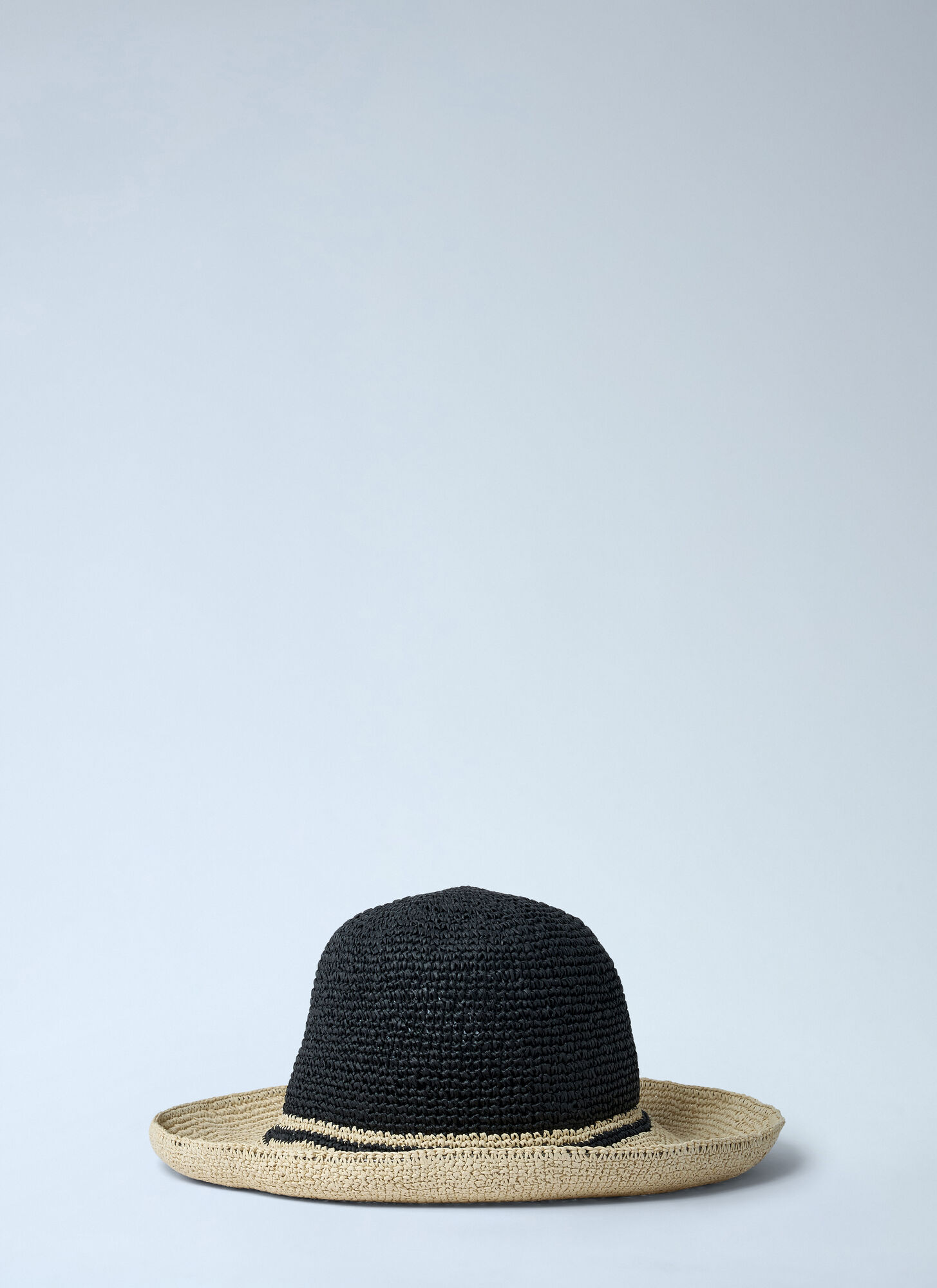 Toteme TOTEME Straw Bucket Hat - Woman Hats Black One Size　TOTEME ストロー バケット ハット - 女性用帽子 ブラック フリー サイズ