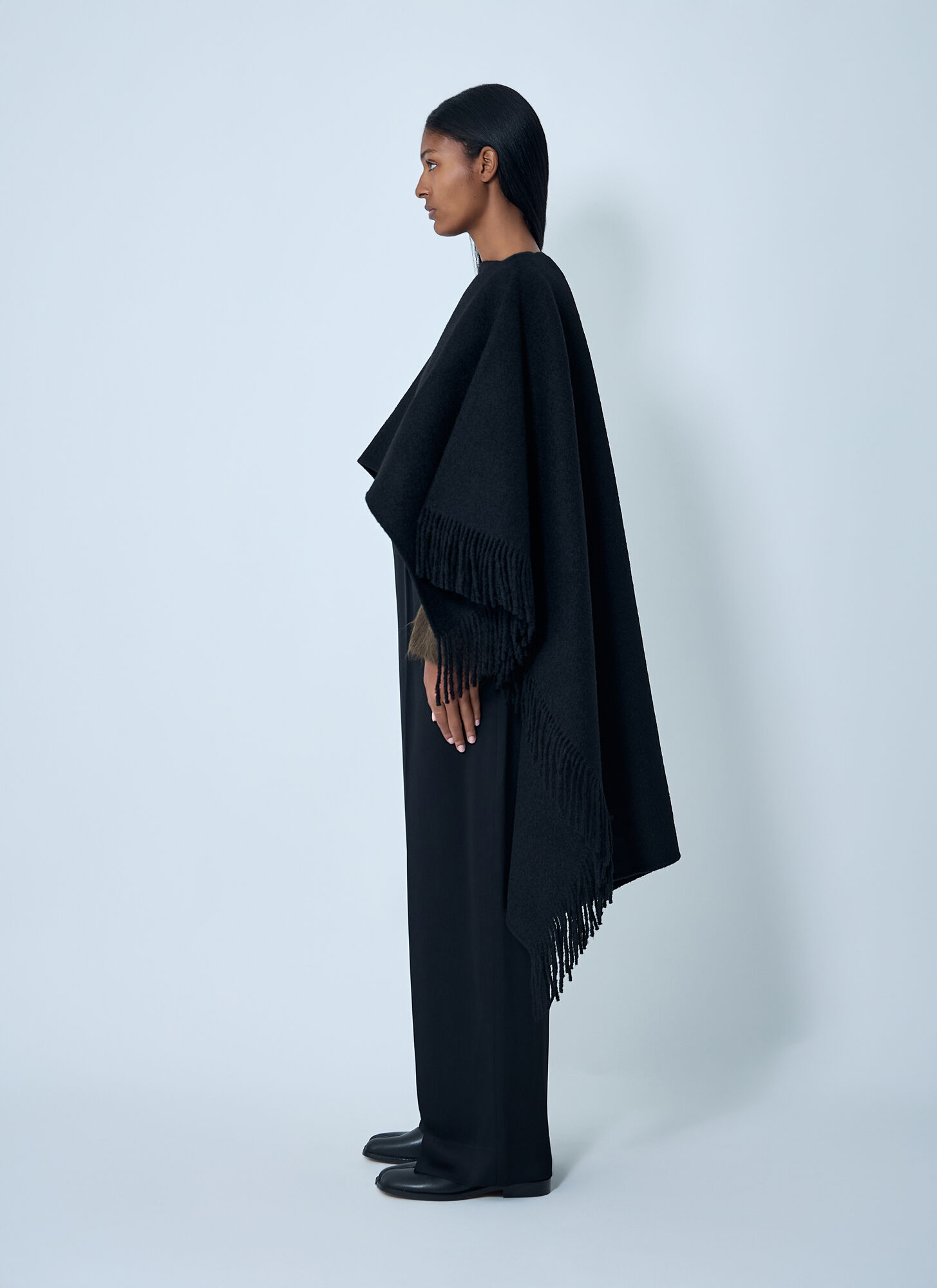  Toteme Toteme Fringe Poncho - Frau Mäntel Black One Size 