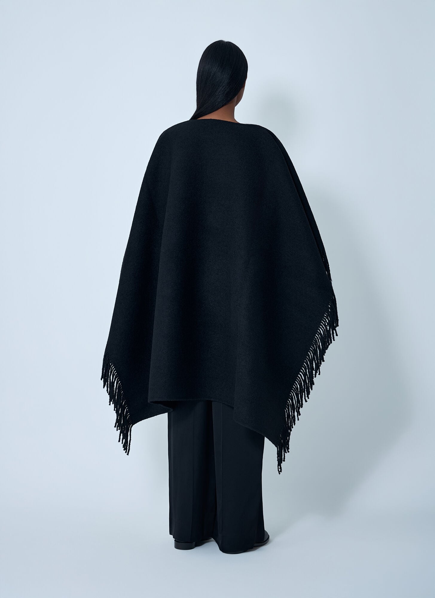  Toteme Toteme Fringe Poncho - Frau Mäntel Black One Size 