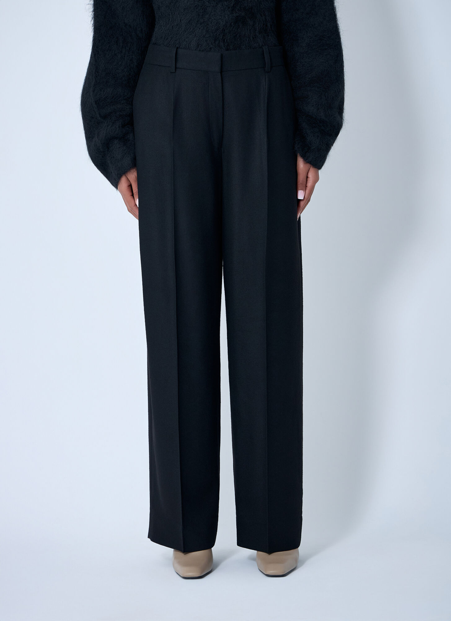 TOTEME Wide Flannel Pants - Woman Pants Black Fr - 38　TOTEME ワイドフランネルパンツ - 女性パンツ ブラック Fr-38 TOTEME