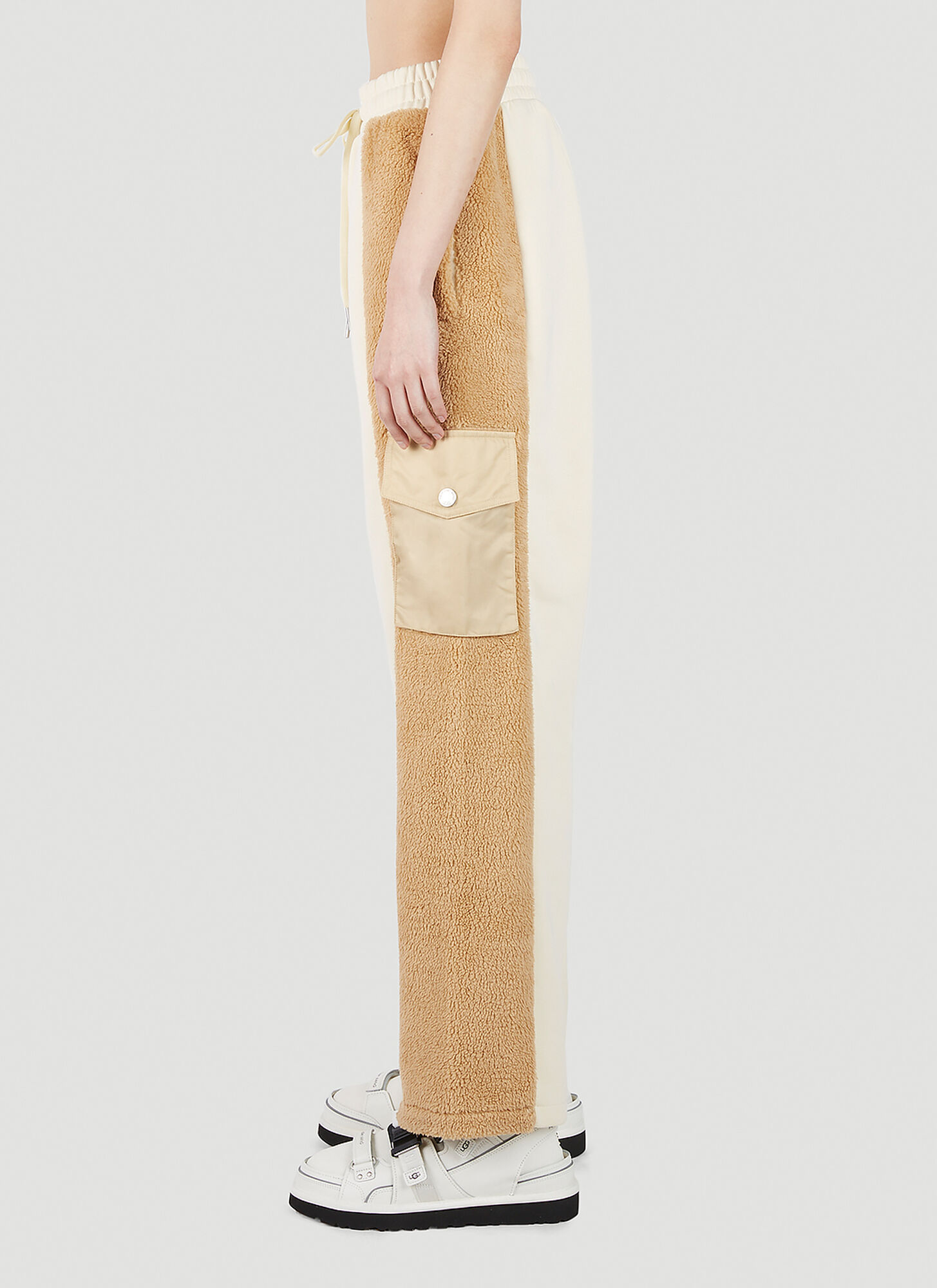  Ugg X Feng Chen Wang Ugg X Feng Chen Wang Contrast Panel Track Pants - Frau Track Pants Cream S 