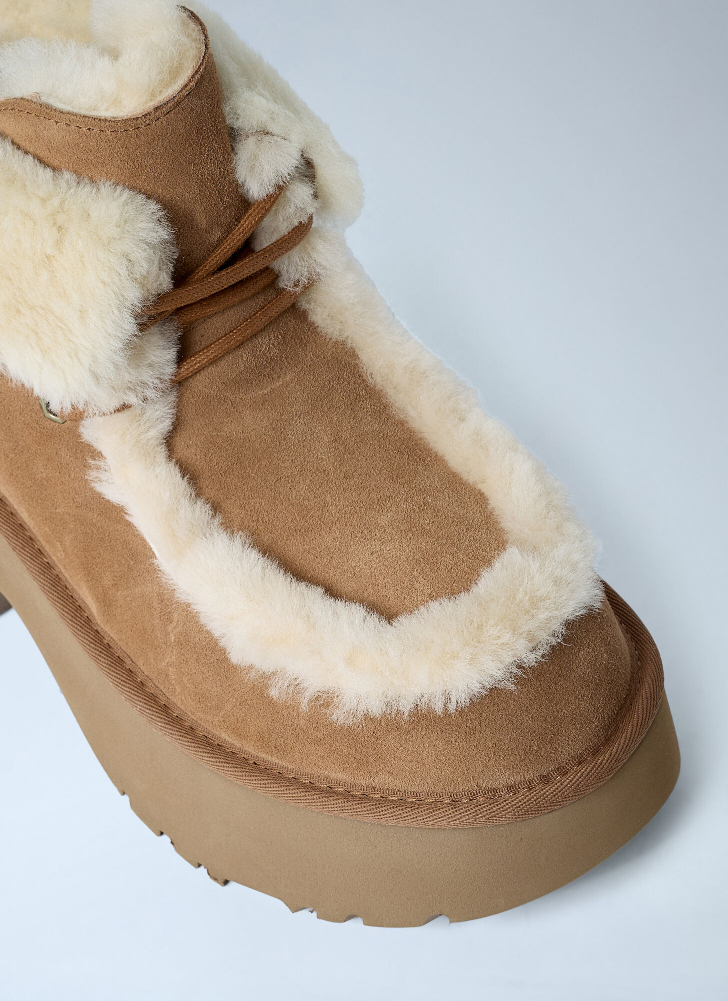  Ugg Ugg Esmee Lace-up Boots -  Stiefel Camel Us - 06 