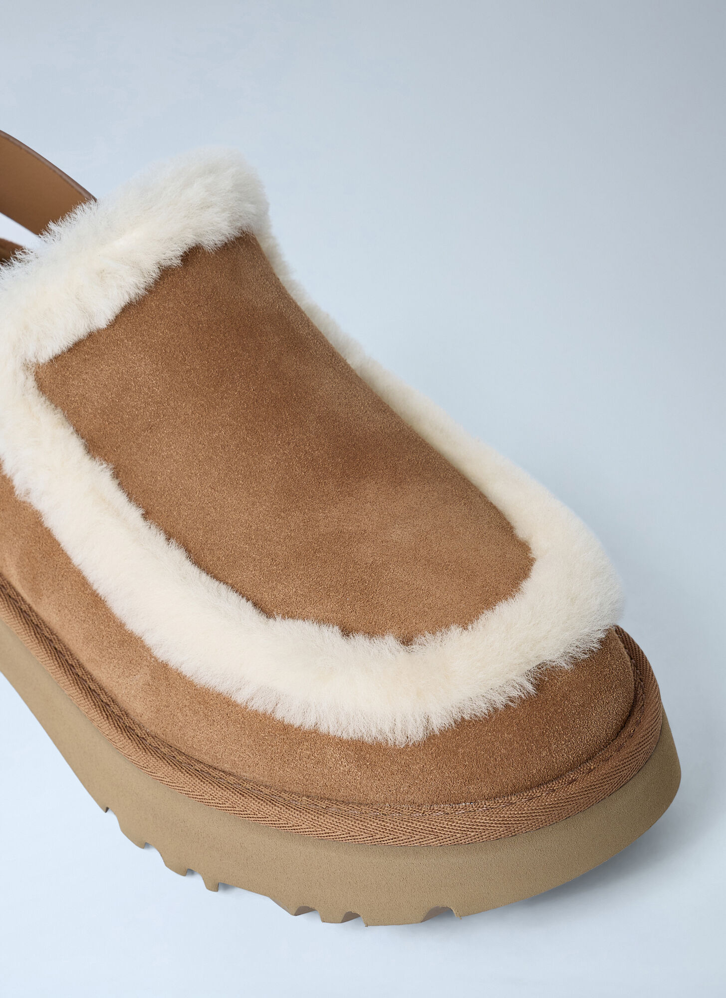  Ugg Ugg Esmee Platform Clogs -  Slip Ons Camel Us - 10 