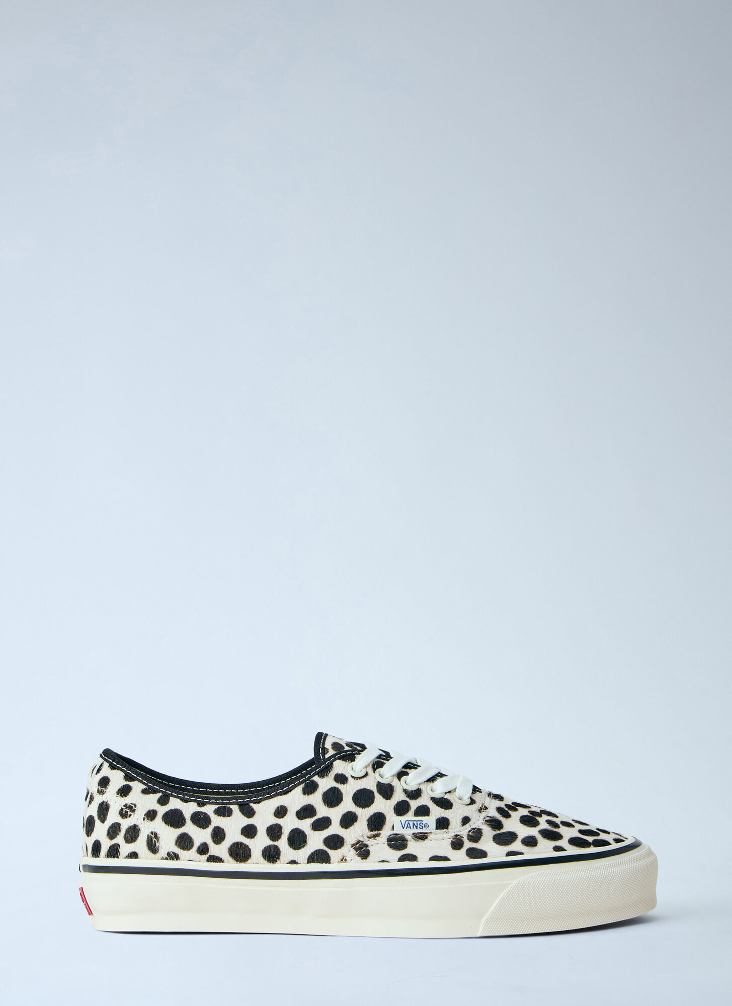 Vans Unisex White Lx Authentic 44 Sneakers - Sneakers Us - 04