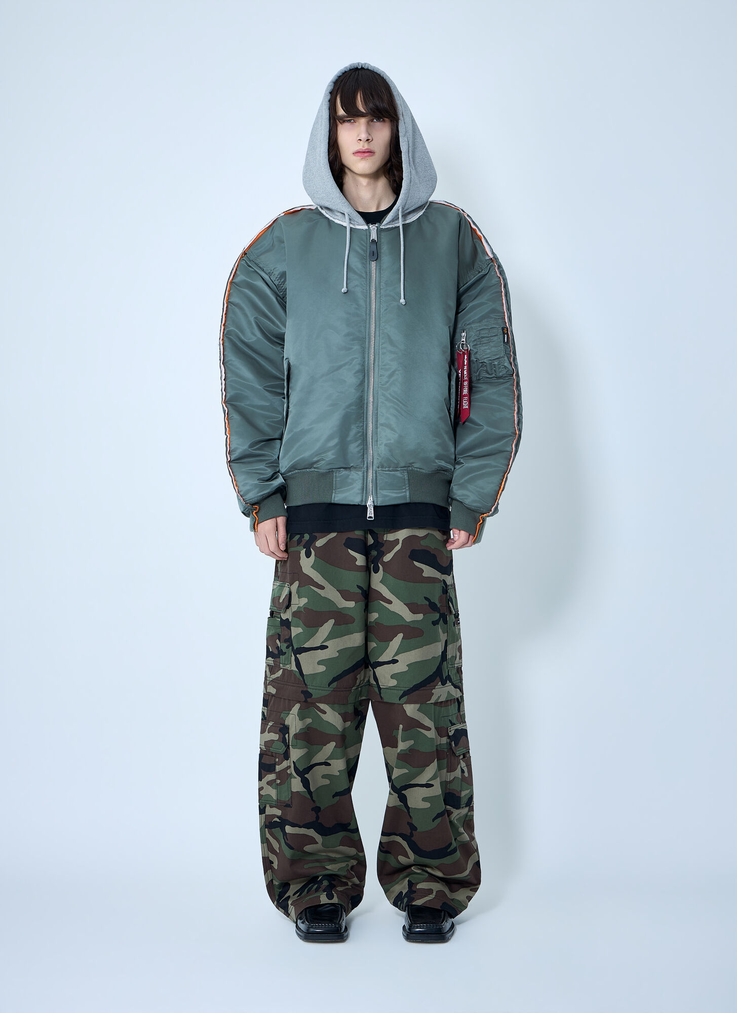  Vetements Vetements Bomber Jacket With Attached Hood - Mann Jacken Green L 