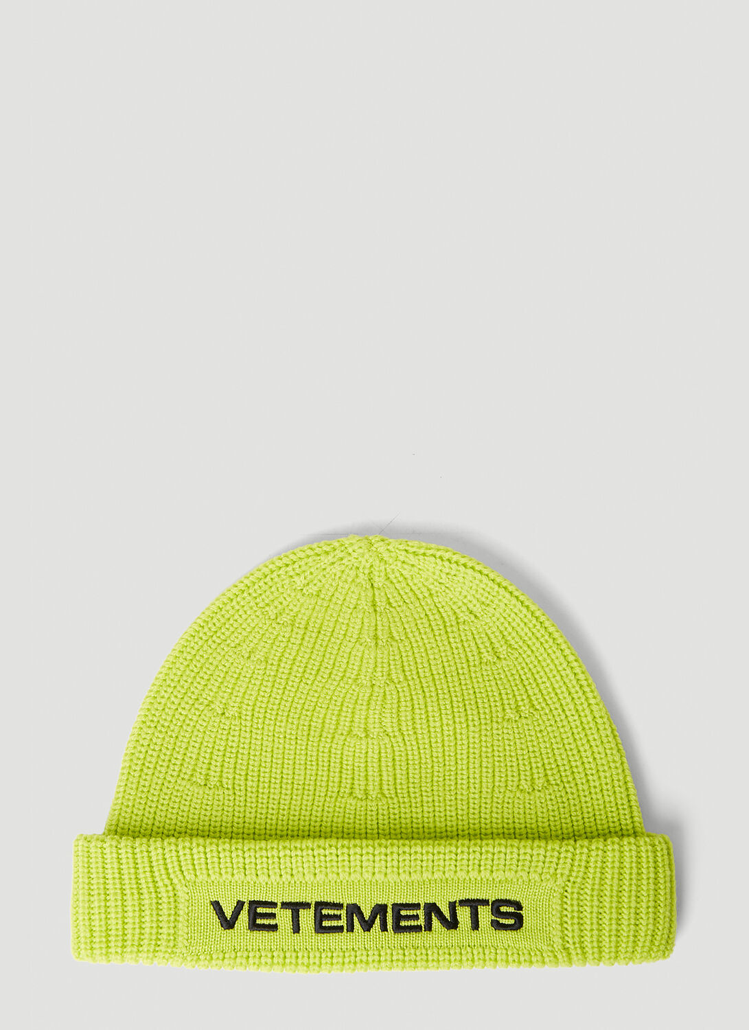 Vetements Logo Beanie Hat In Yellow