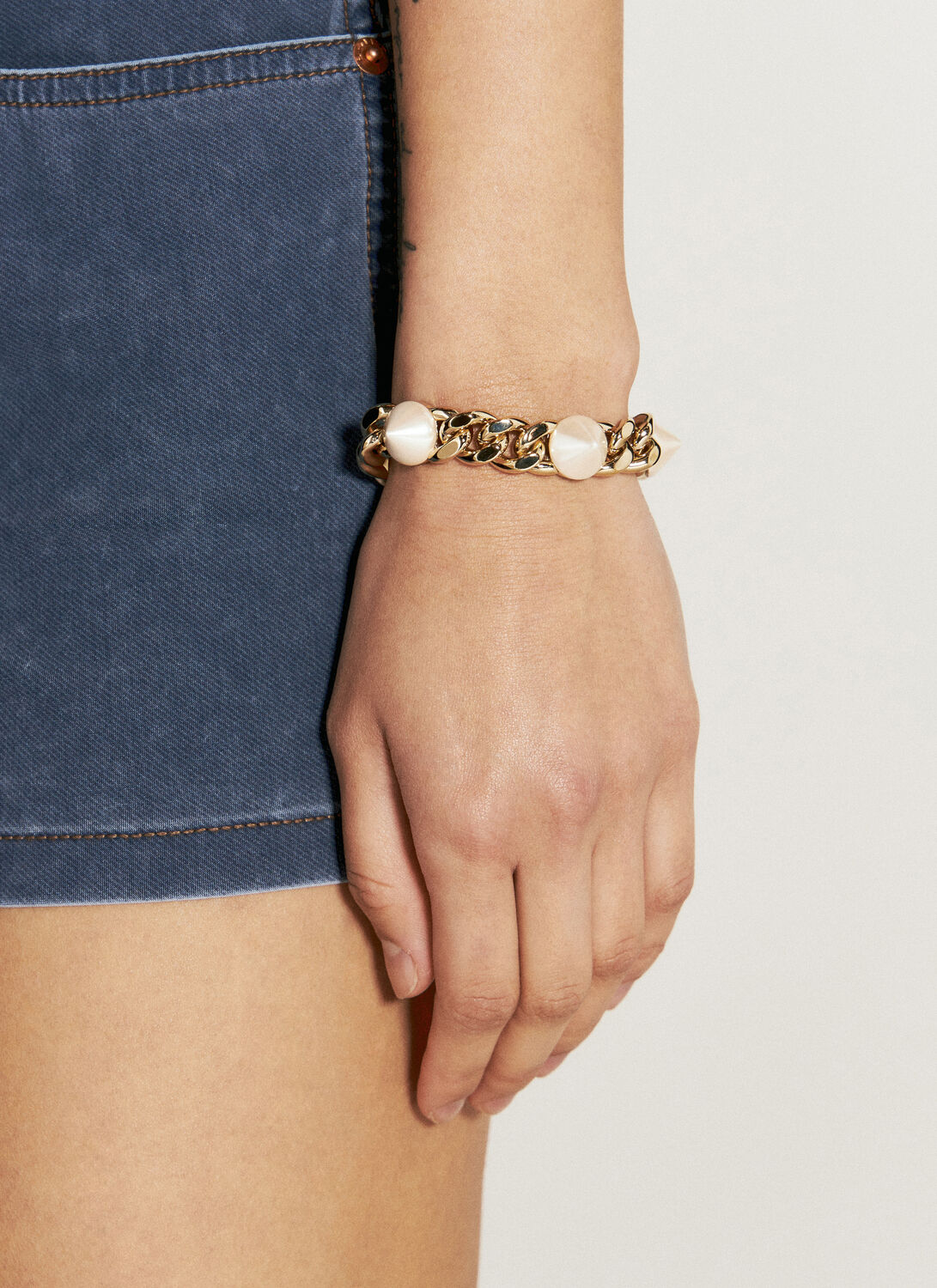 Shop Vivienne Westwood Elettra Bracelet In Gold