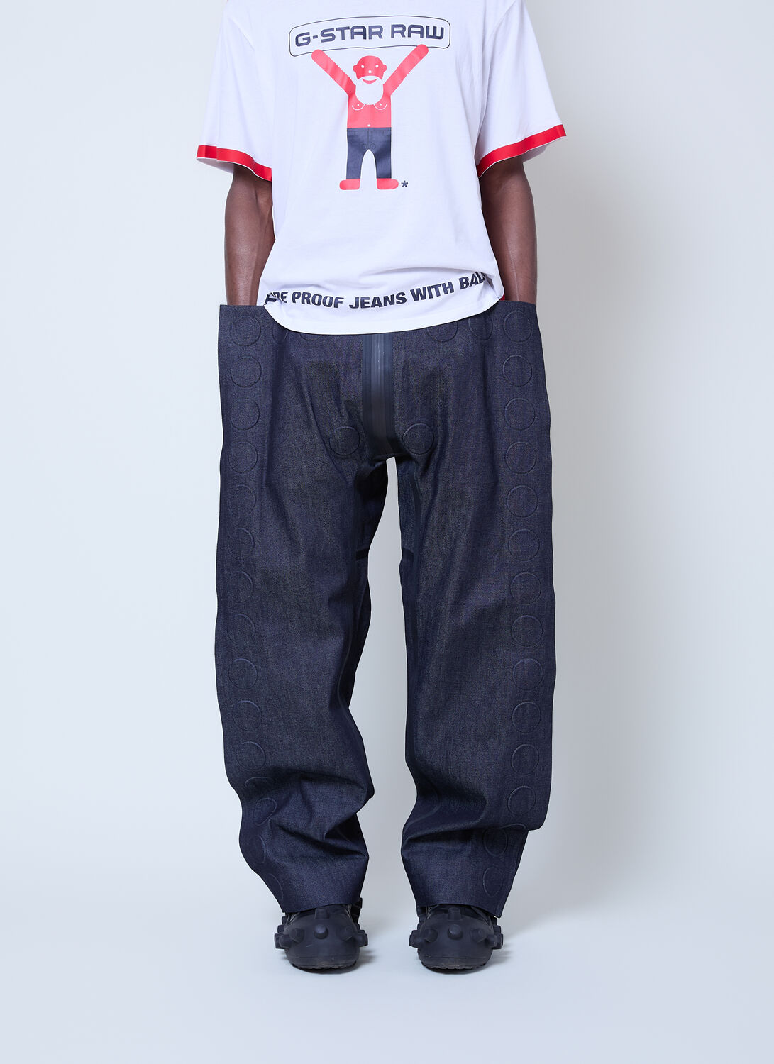 Walter Van Beirendonck Embossed Square Denim Jeans In Blue