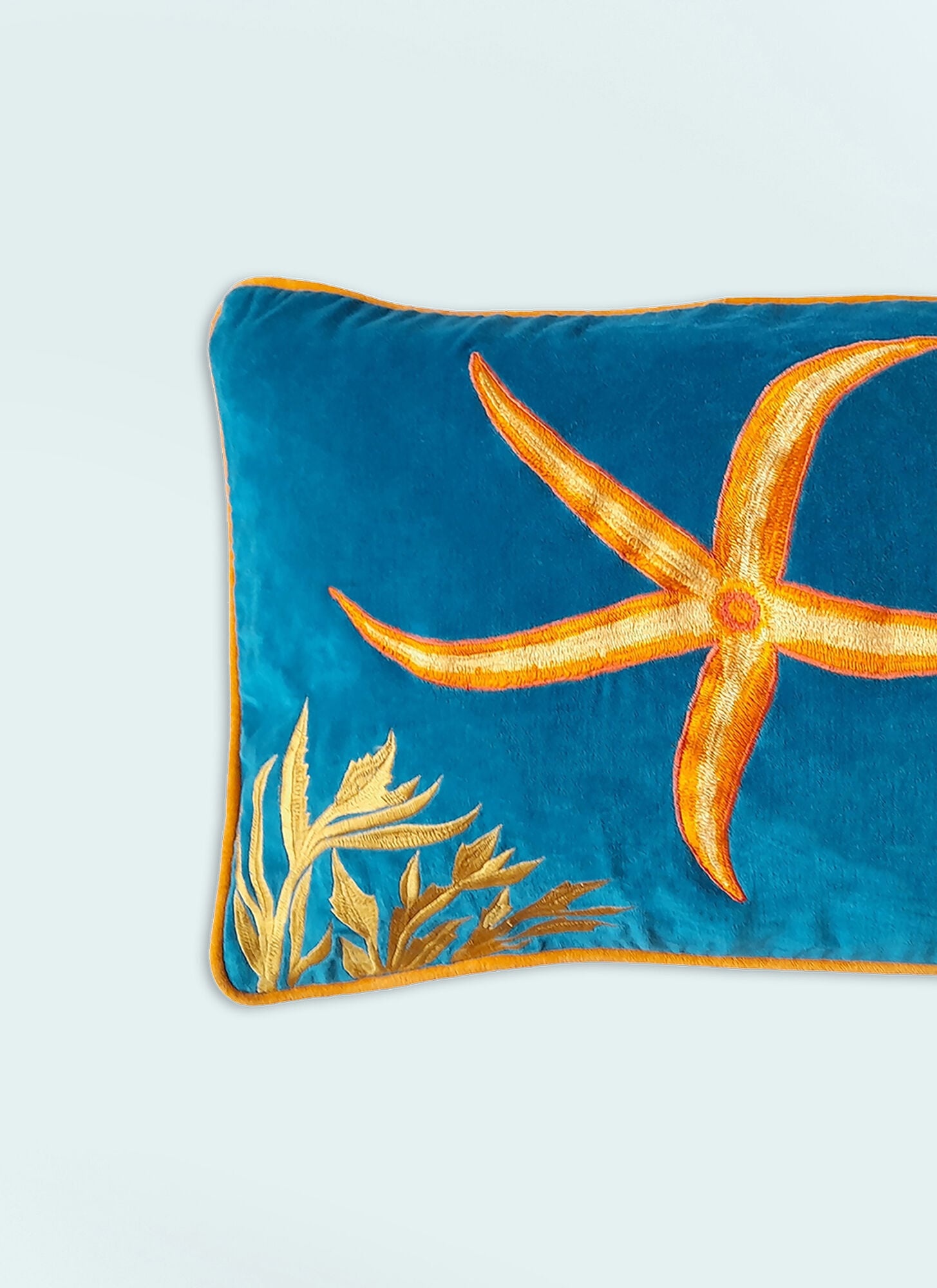  Les Ottomans Les Ottomans Starfish Embroidered Cushion -  Textiles Blue One Size 