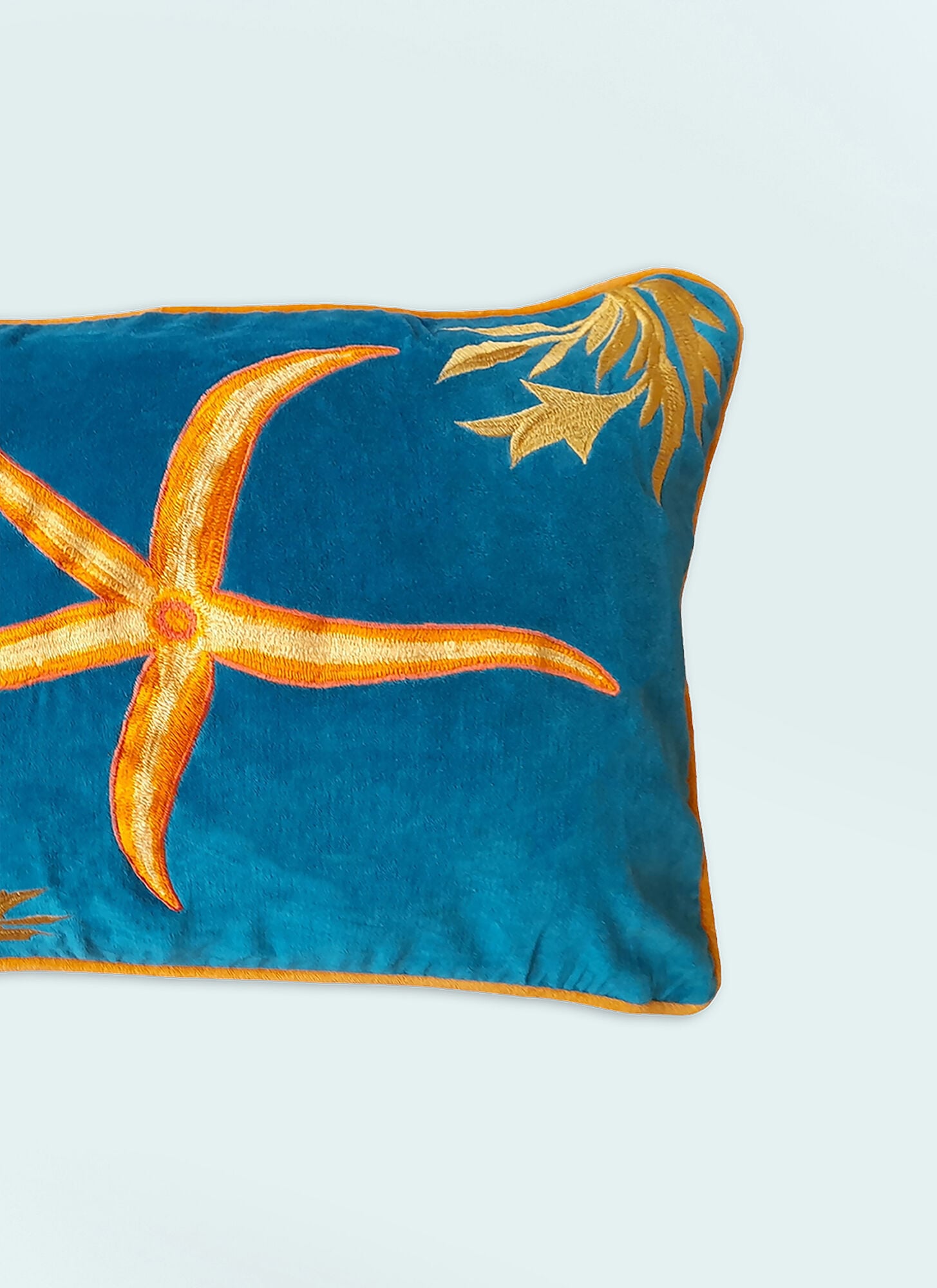  Les Ottomans Les Ottomans Starfish Embroidered Cushion -  Textiles Blue One Size 