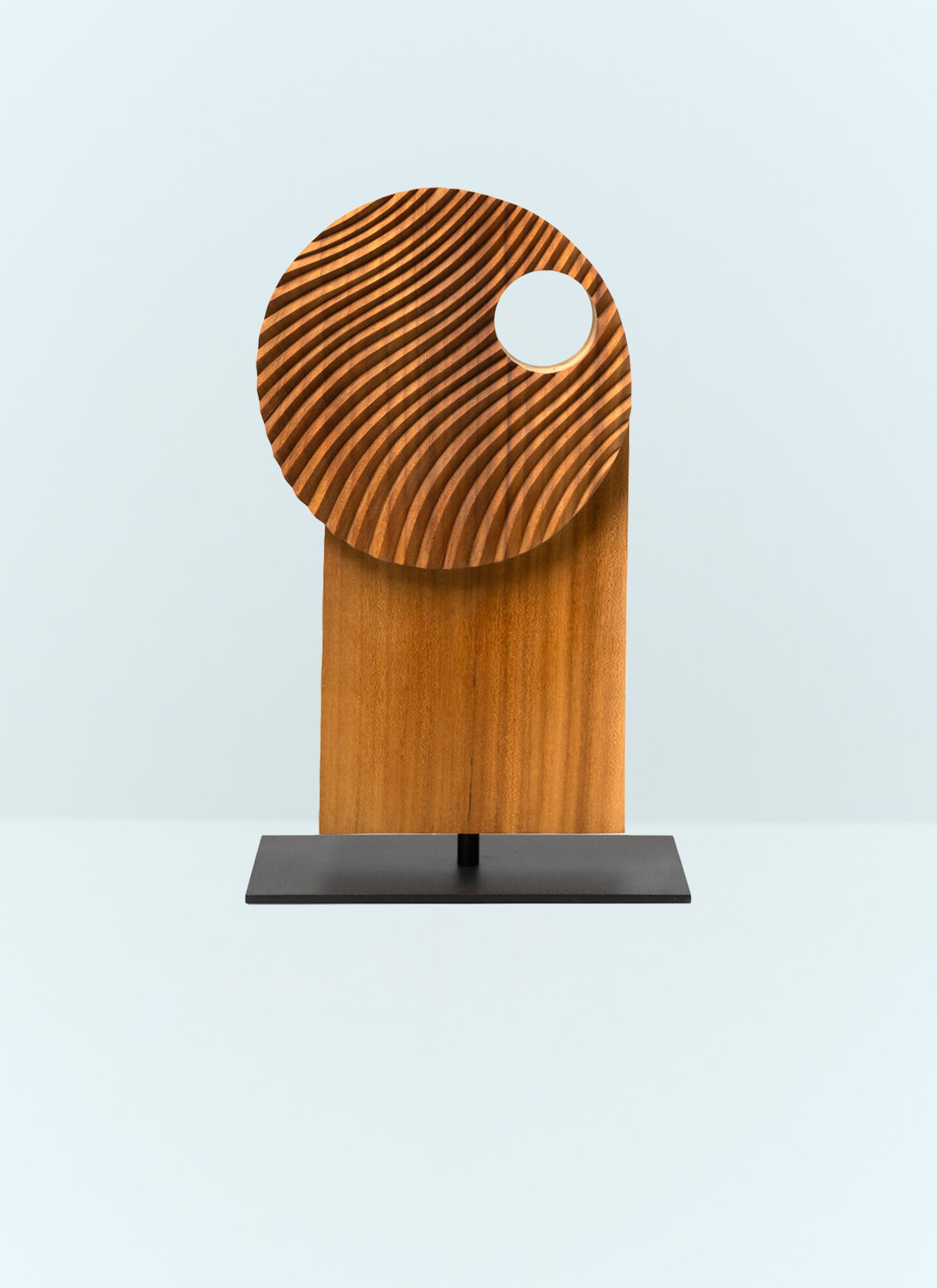Gardeco Unisex Brown Langkawi Sunrise Sculpture - Decorative Objects One Size