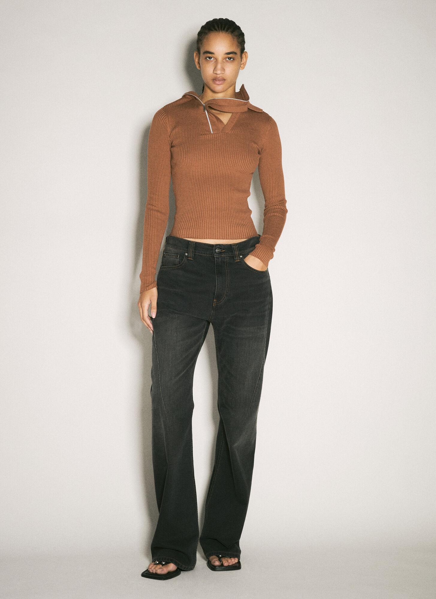  Y/project Y/project Pinched Shoulder Rib Sweater - Frau Tops Brown M 