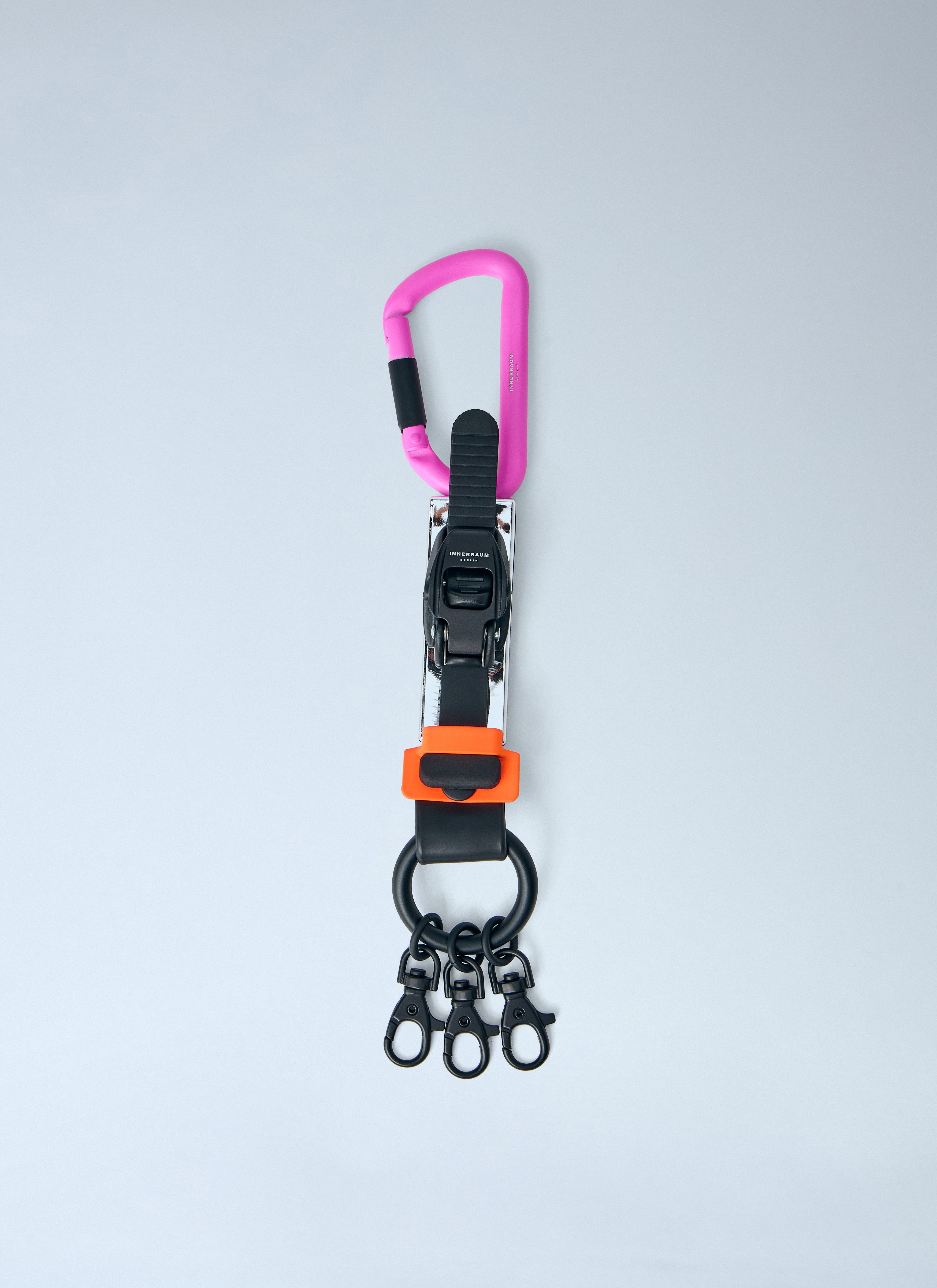 Innerraum OBJECT OC3 Wrist Keyholder 新品 Innerraum Object K10 Keyring in Black | LN-CC®