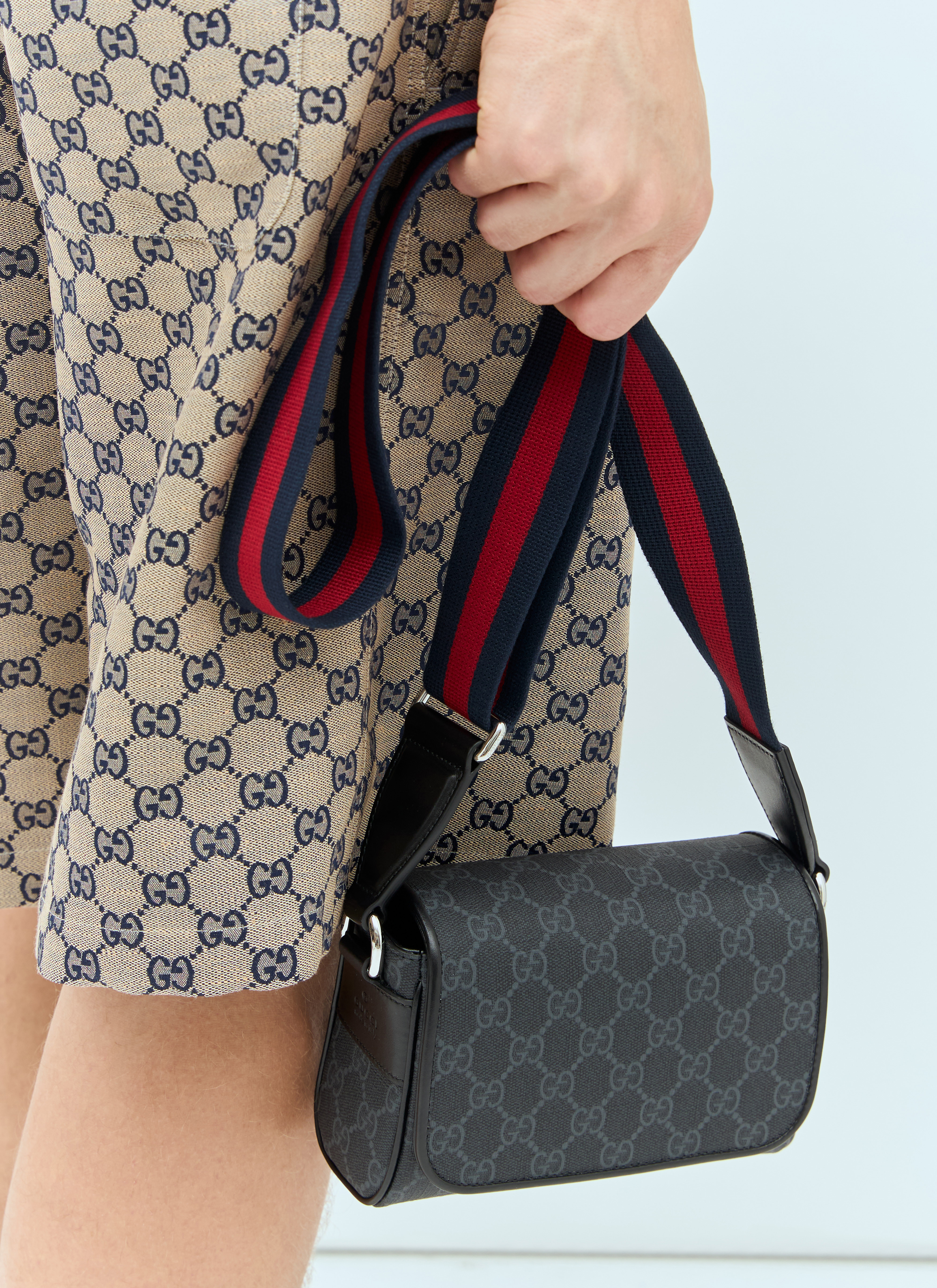 GUCCI(グッチ)正規品/関税送料込み GG small shoulder bag 847448_AAFDV_1000_009_062_0066