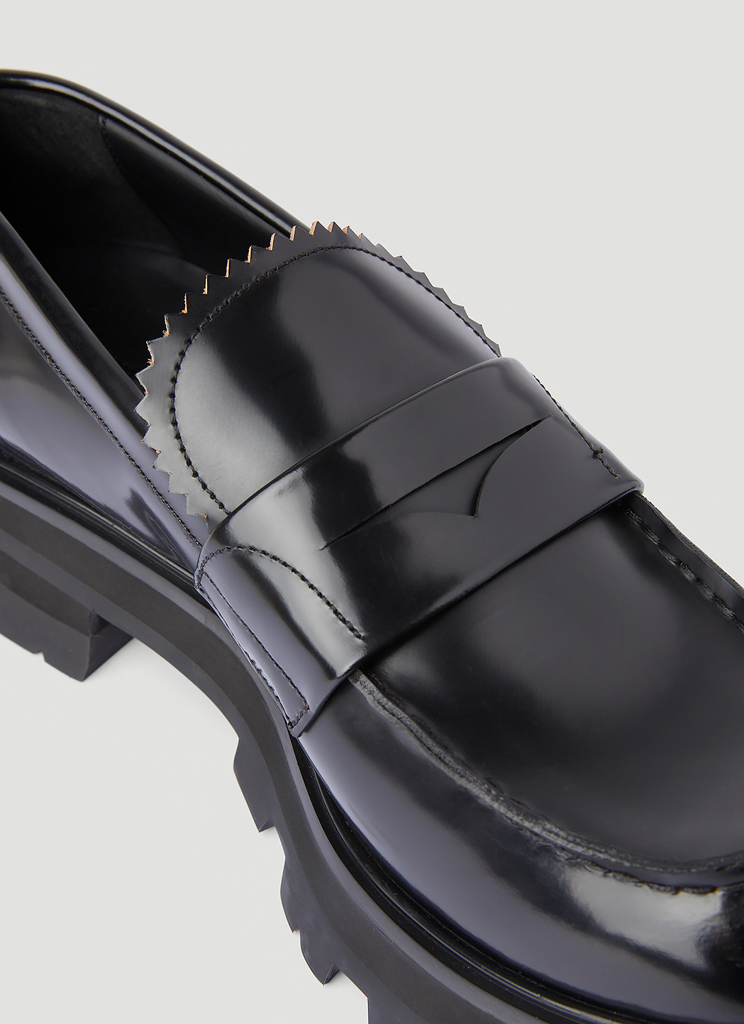 alexander mcqueen wander
