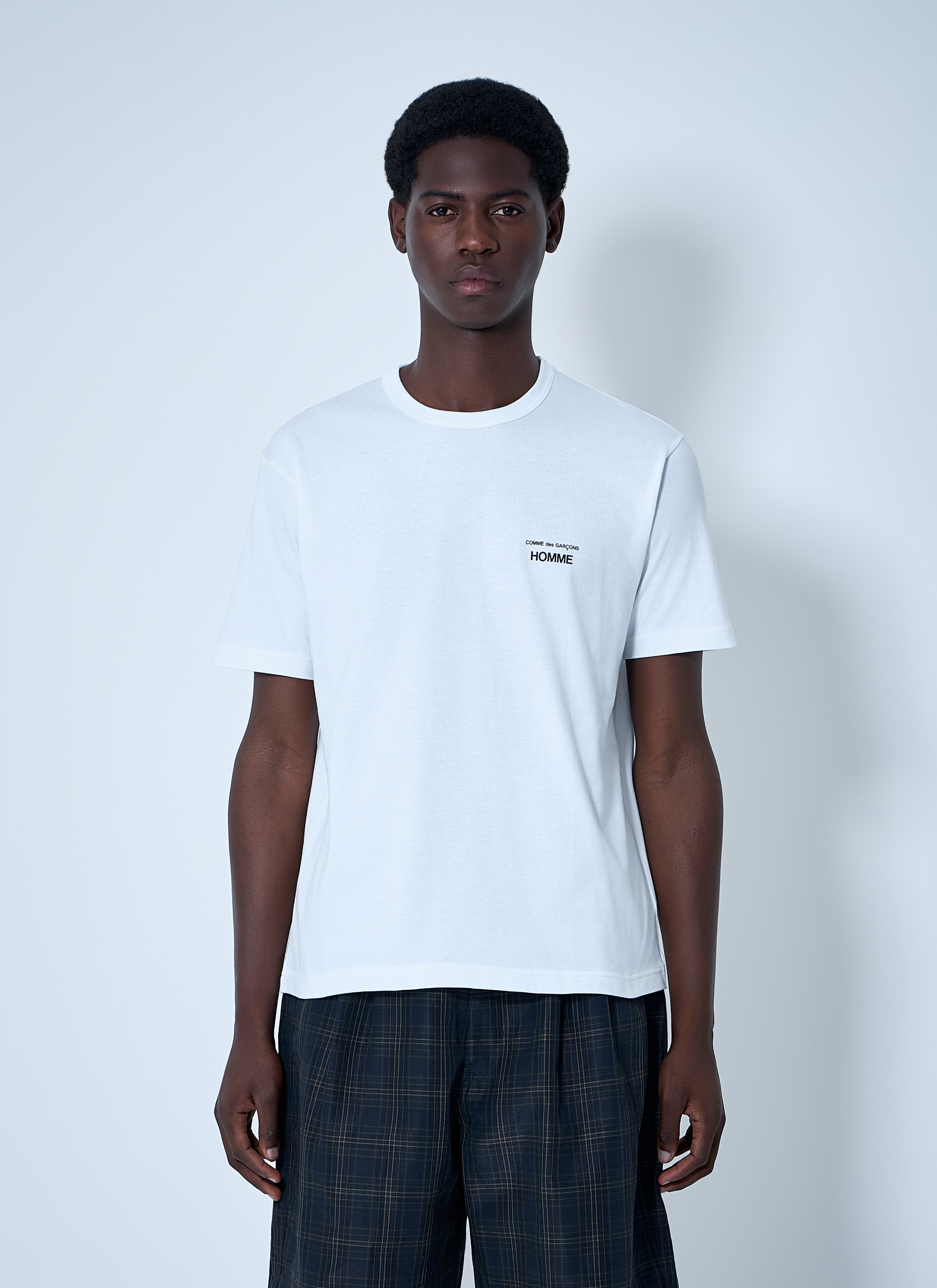 史上一番安い des Comme Garçons White in T-Shirt Motif Logo Men's' Homme トップス