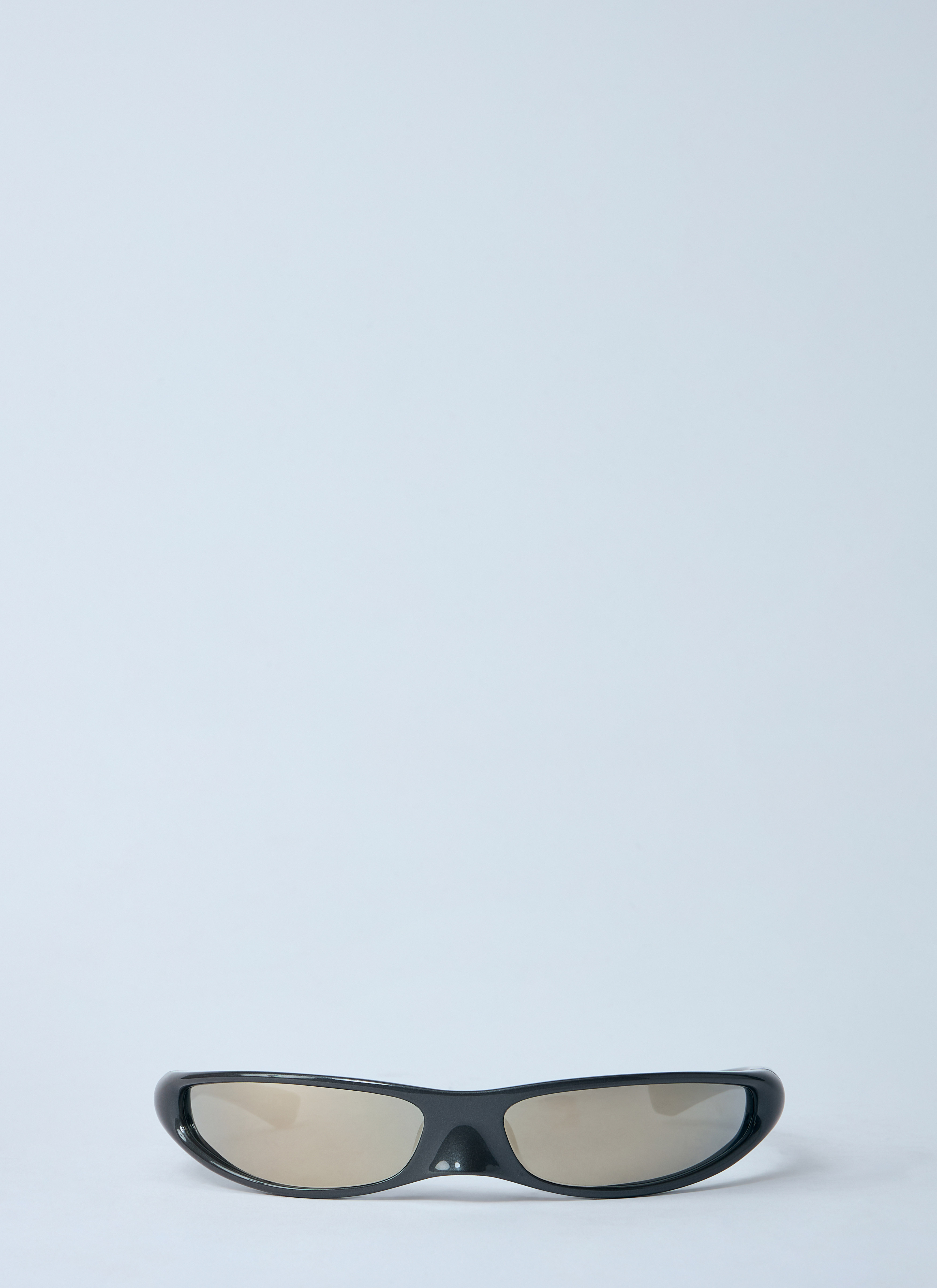 【BALENCIAGA】シルバーのインビジブルレクタングルサングラス Balenciaga レディース ブレードレクタングルサングラス の