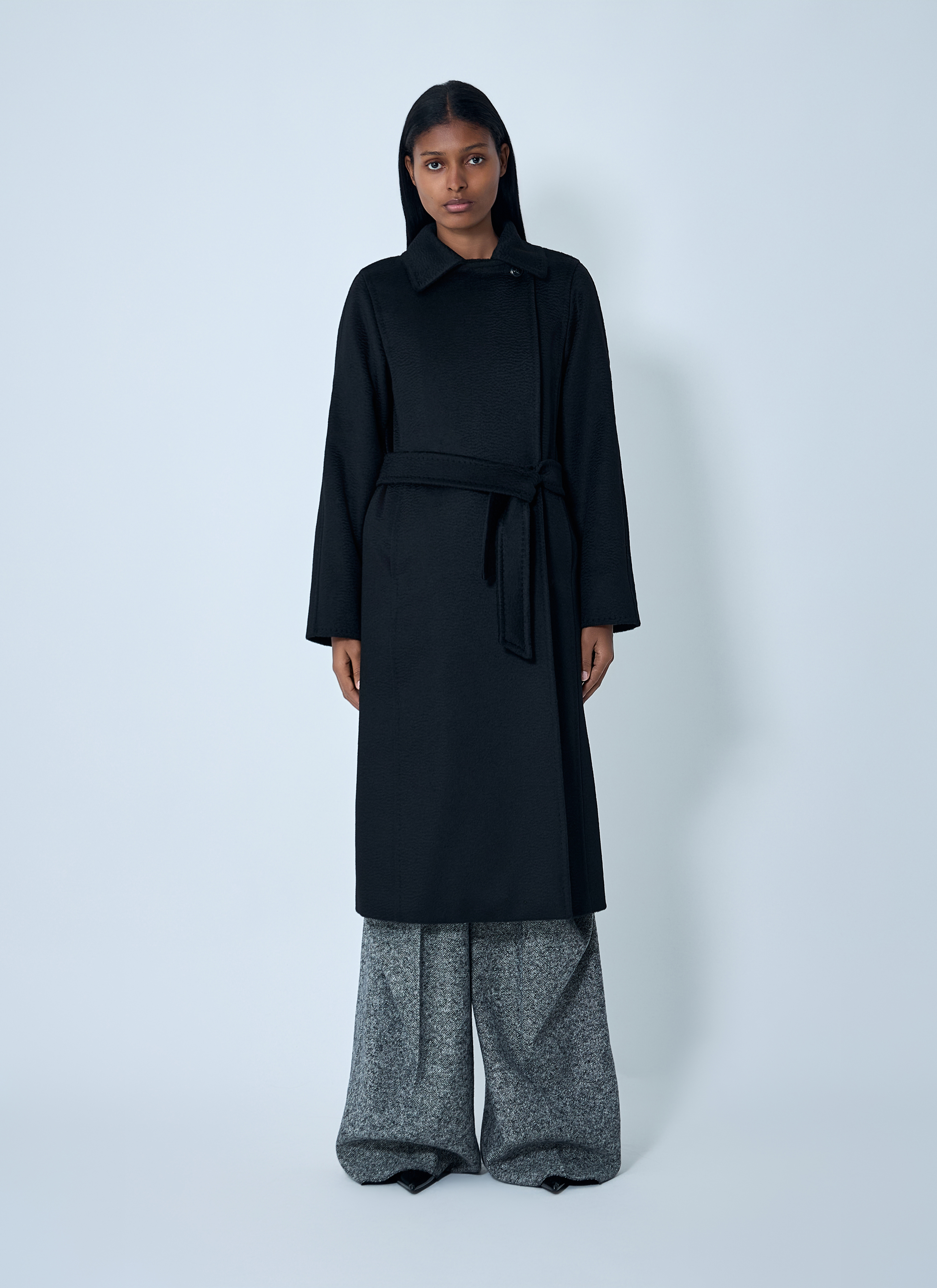 Max Mara Women's' Belted Manuela Coat in Black | LN-CC®