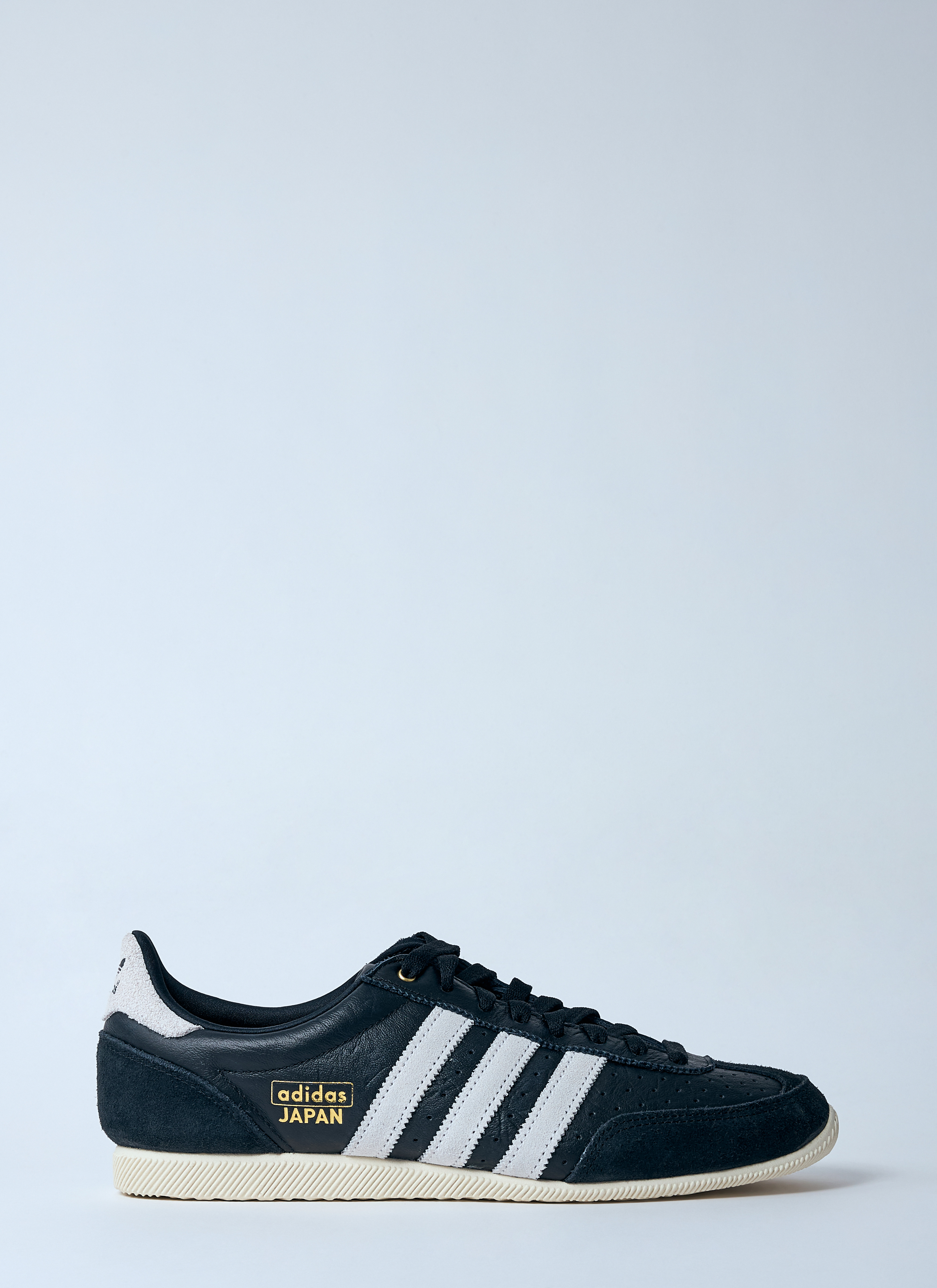 adi0360018_blk_00.jpg