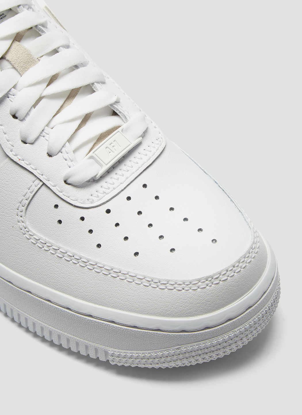 Nike Air Force 1 ’07 Sneaker in White | LN-CC