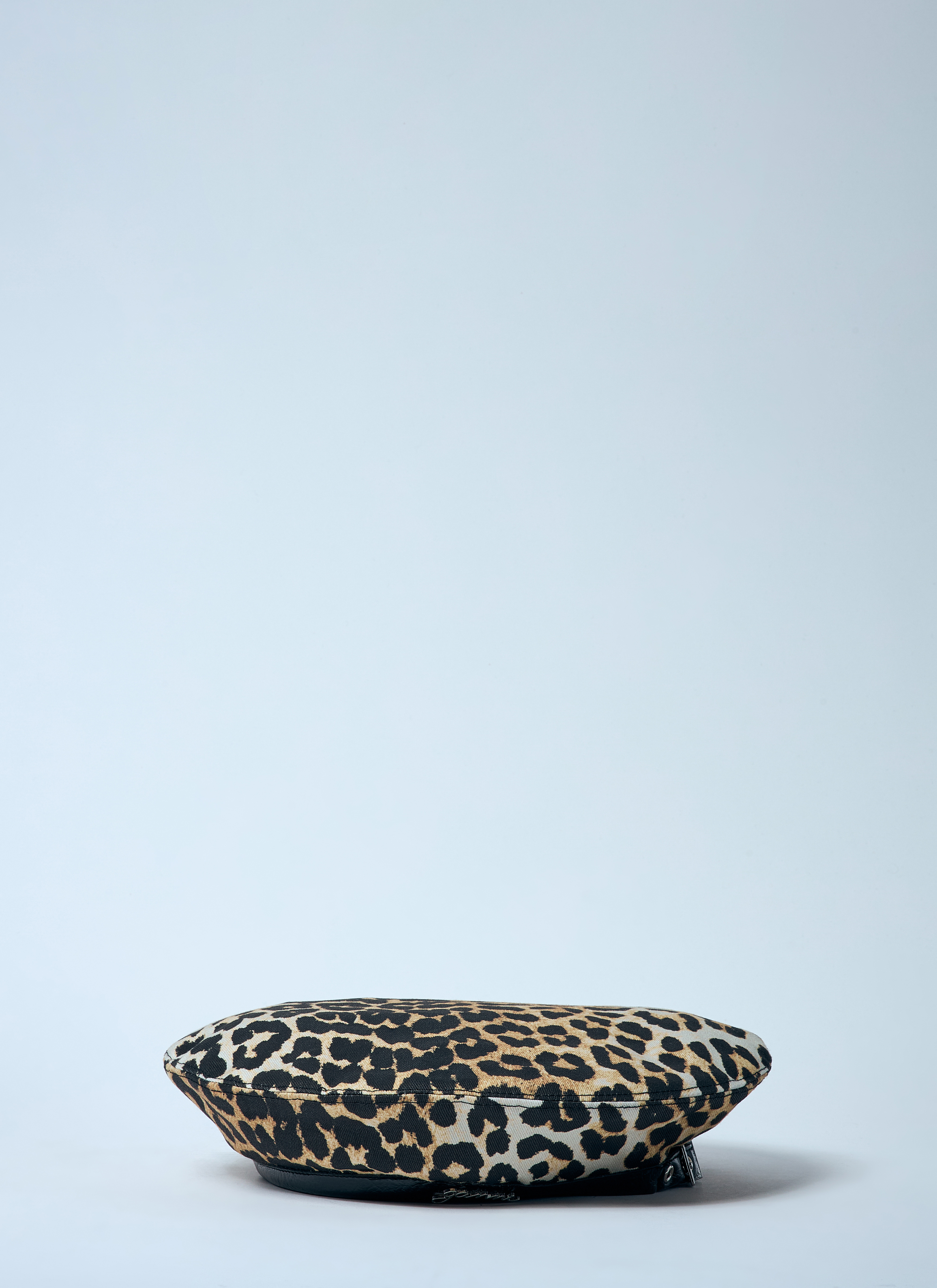 GANNI Women's' Leopard Printed Beret in Brown | LN-CC®