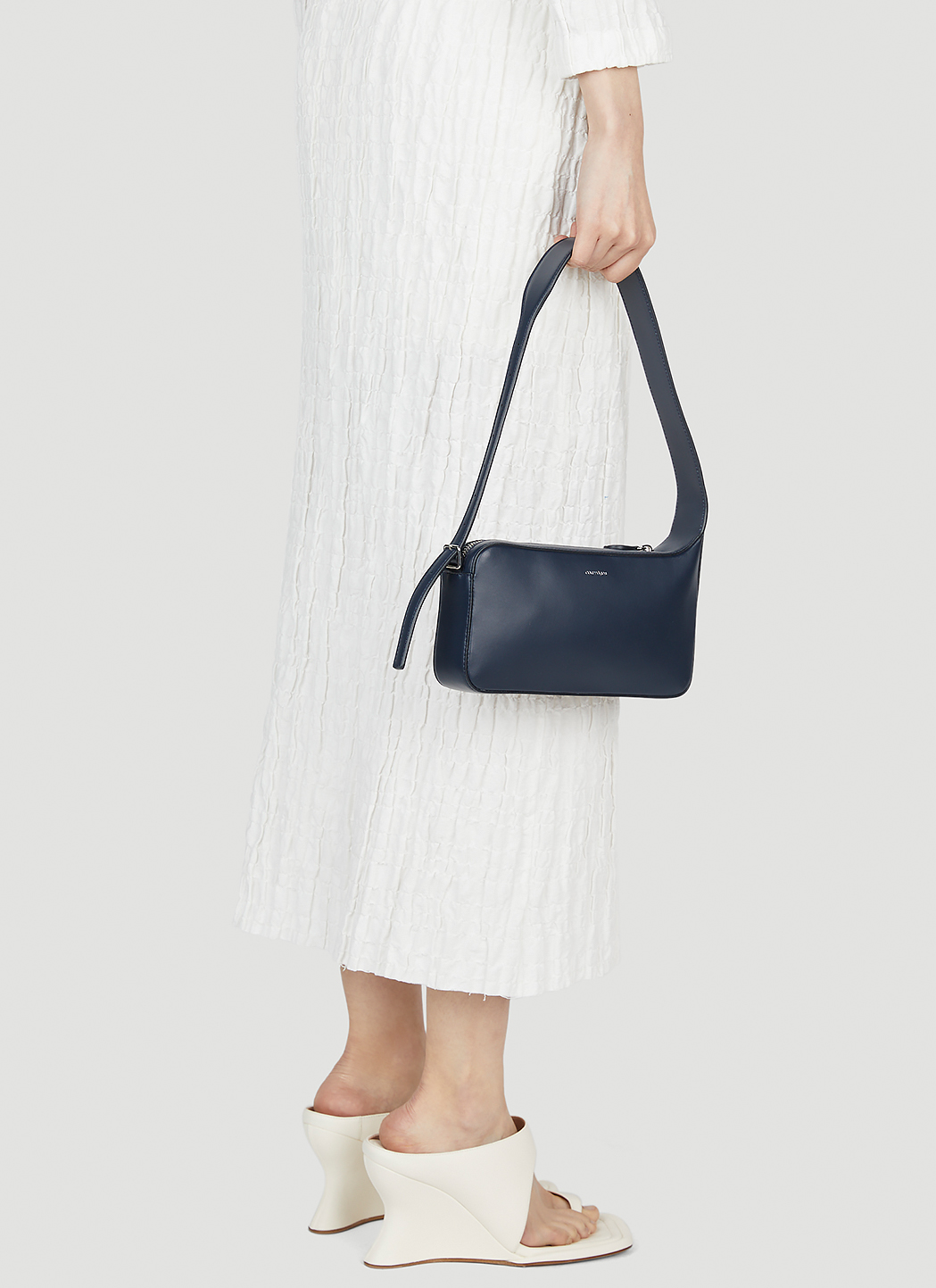 ショルダーバッグ・ポシェット Courreges 'Racer Baguette' shoulder bag Courrèges Racer Baguette Shoulder Bag | Smart Closet
