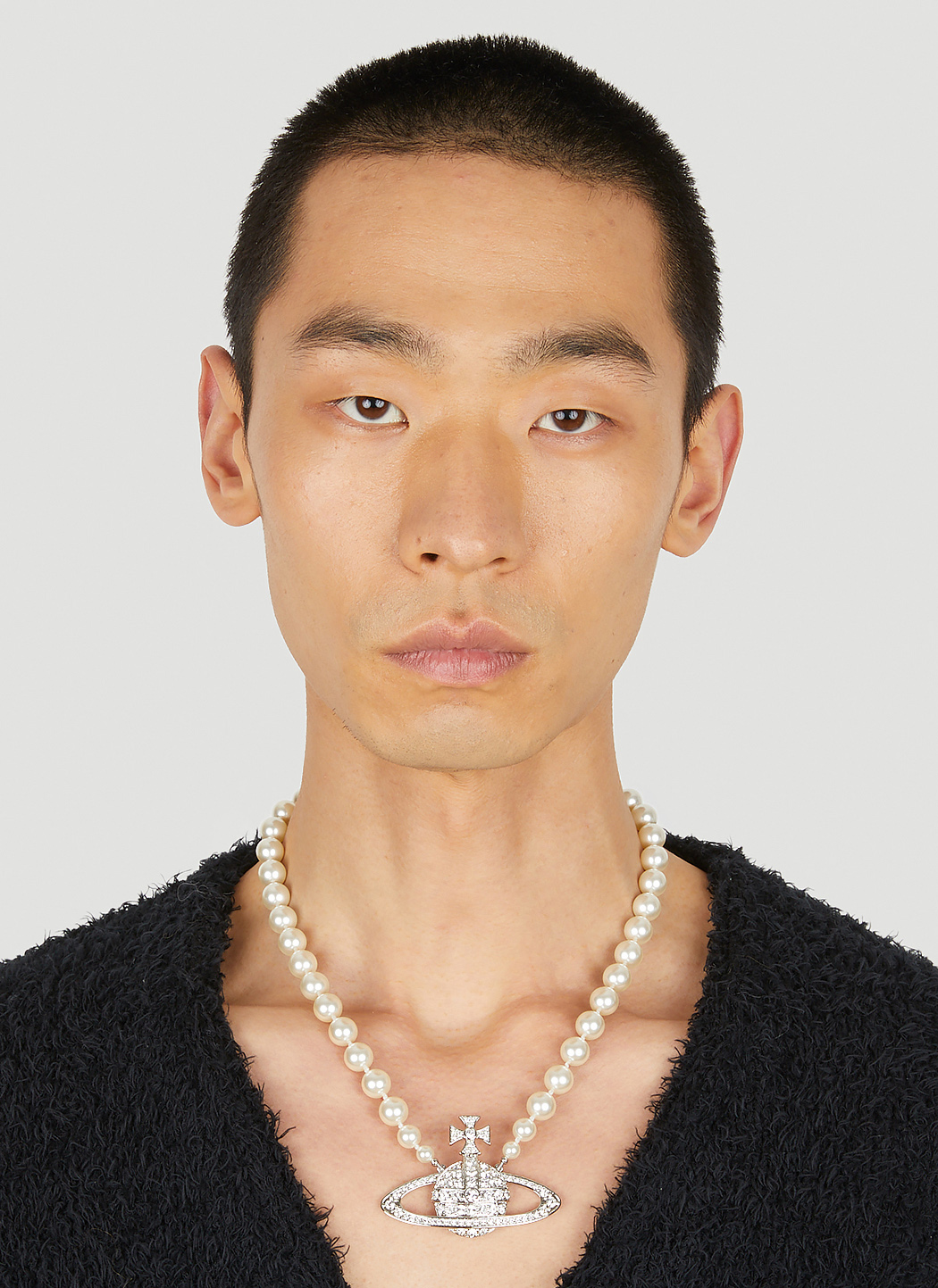 Vivienne westwood pearl necklace mens discount