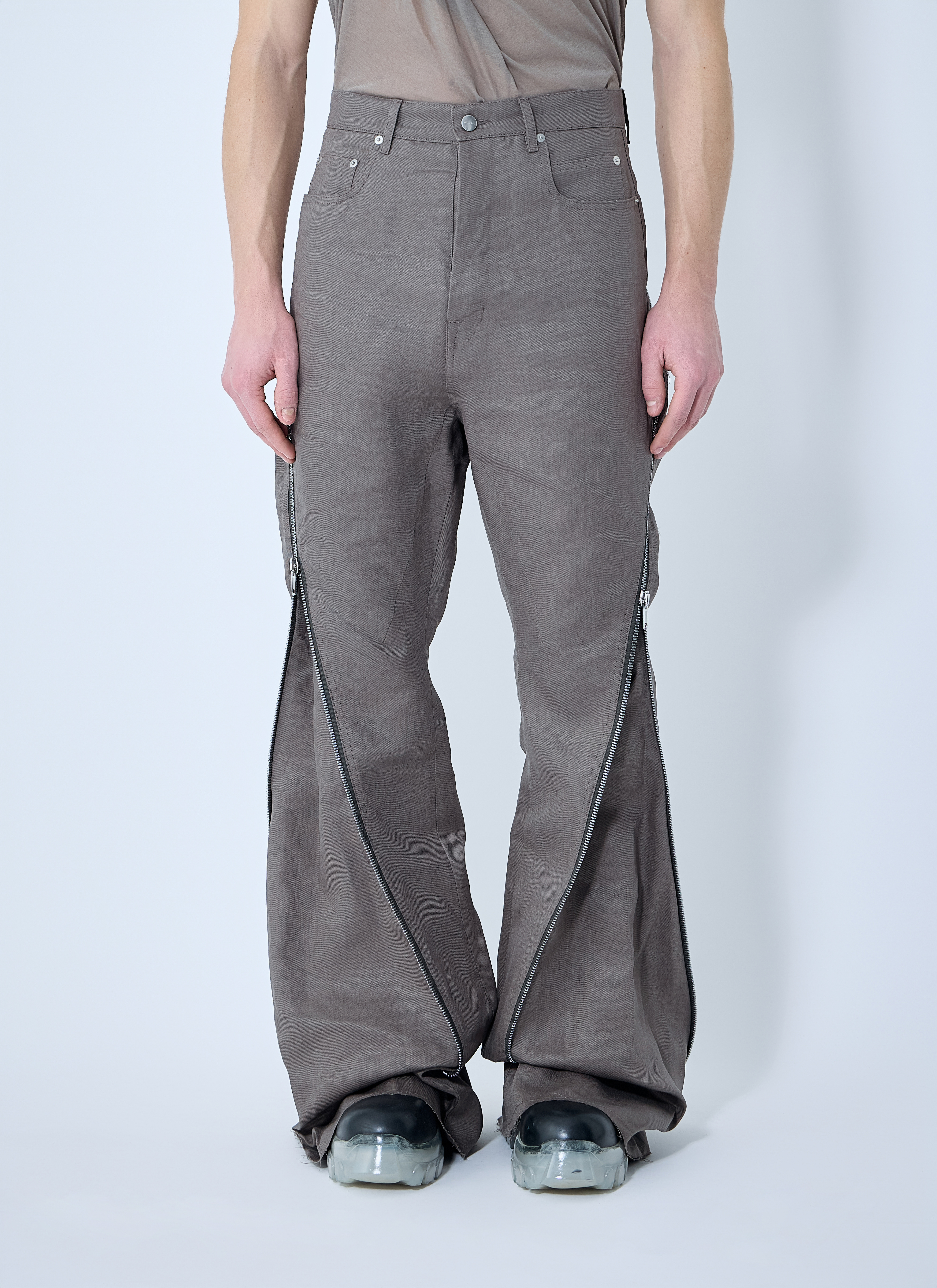 Rick Owens Men's' Bolan Banana Pants in Beige | LN-CC®