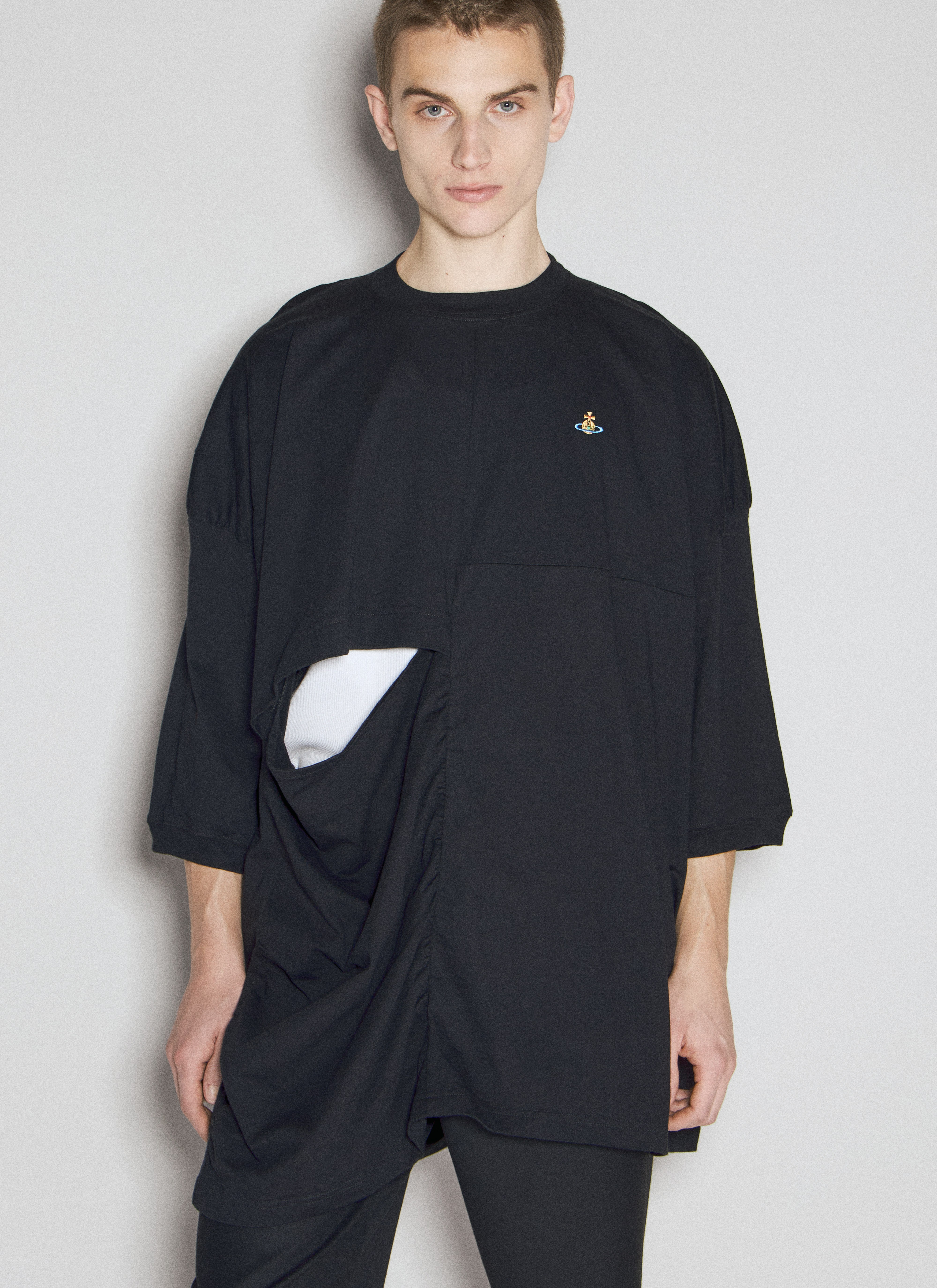 Vivienne Westwood Men's' Dolly Oversized T-Shirt in Black | LN-CC®