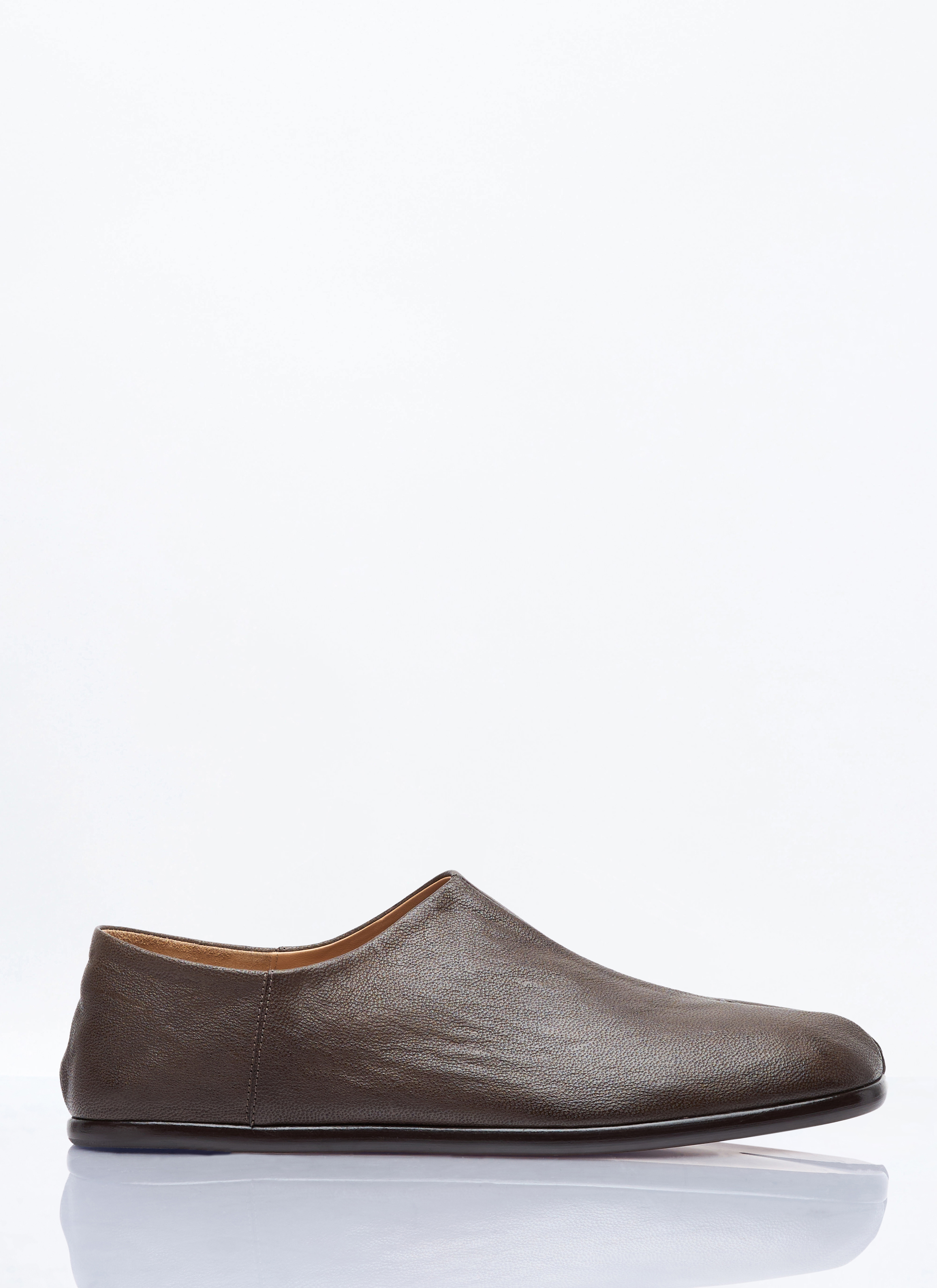 ISSEY MIYAKE MEN babouche leather gray 【公式通販】