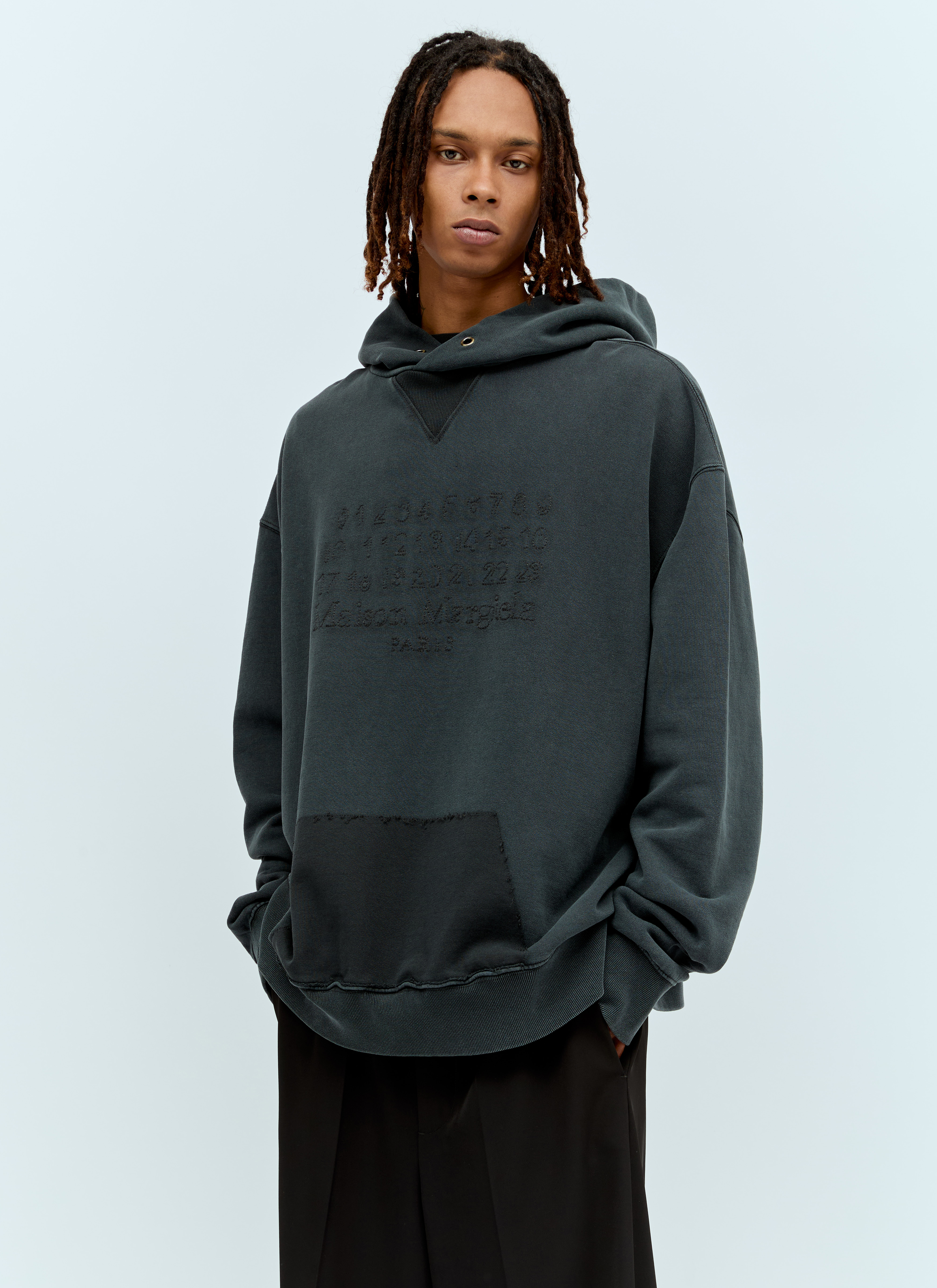 トップス Maison Margiela REVERSE LOGO HOODIE Maison Margiela Men's' Reverse Logo Hooded Sweatshirt in