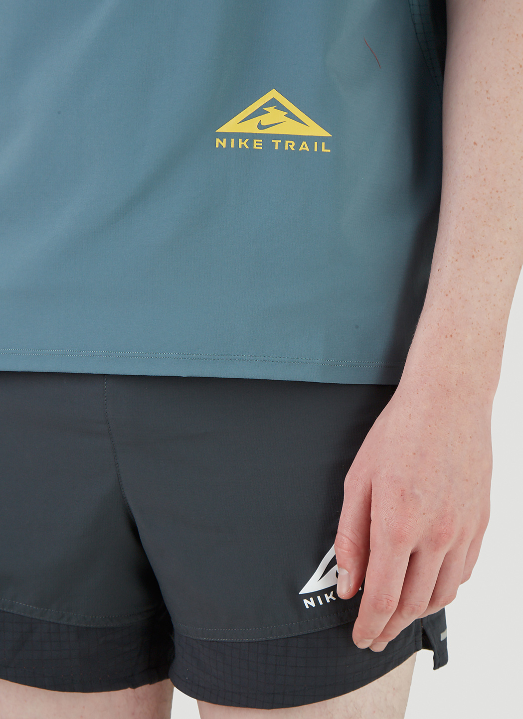 nike dri fit trail