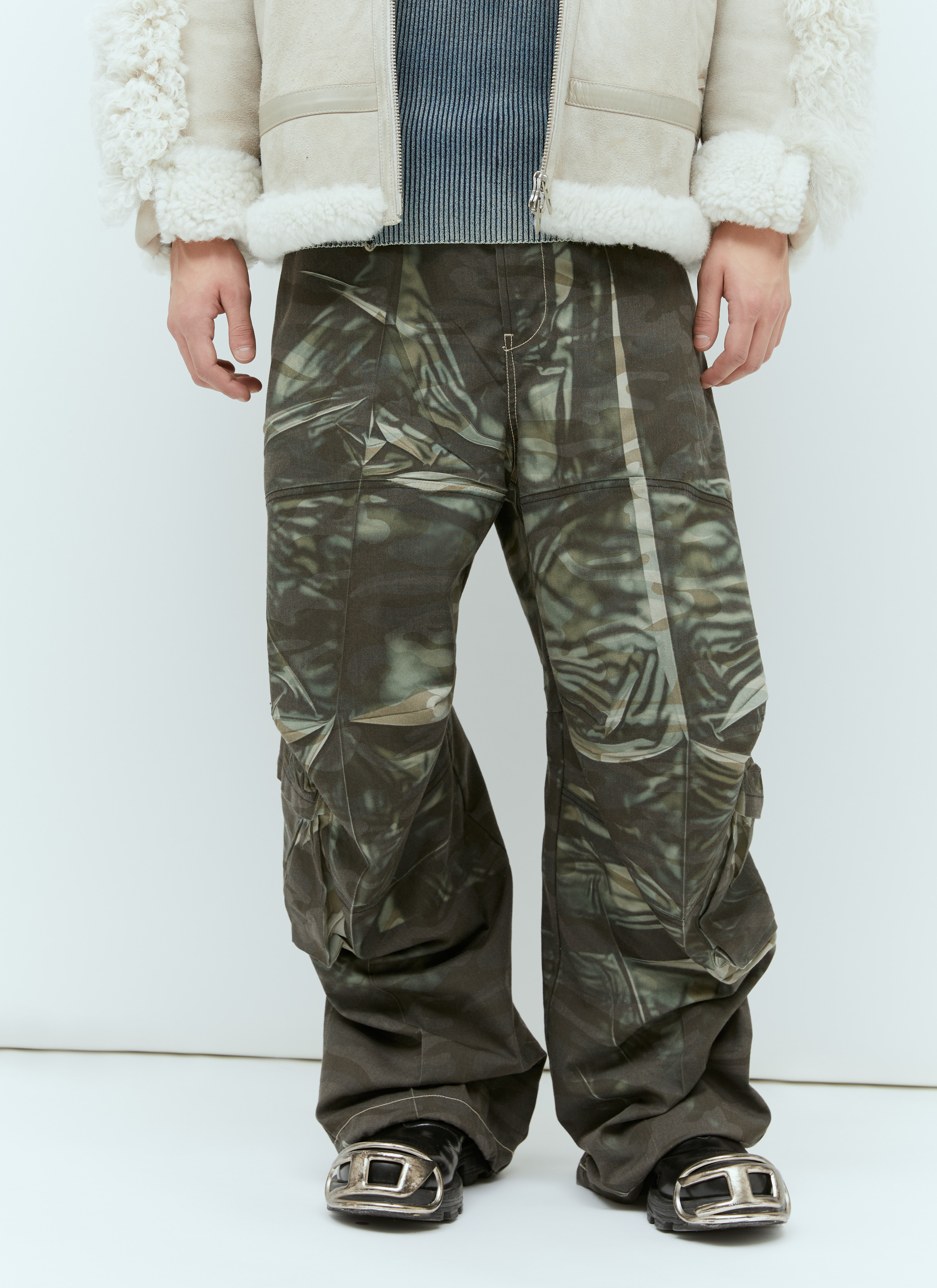 Diesel Men's' P-Arne Printed Pants in Grey | LN-CC®