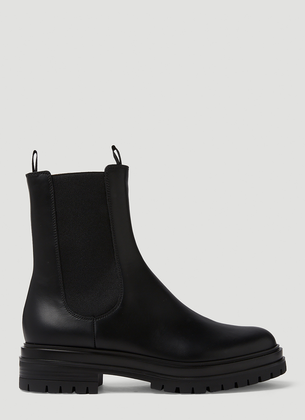 Chester Chelsea Boots