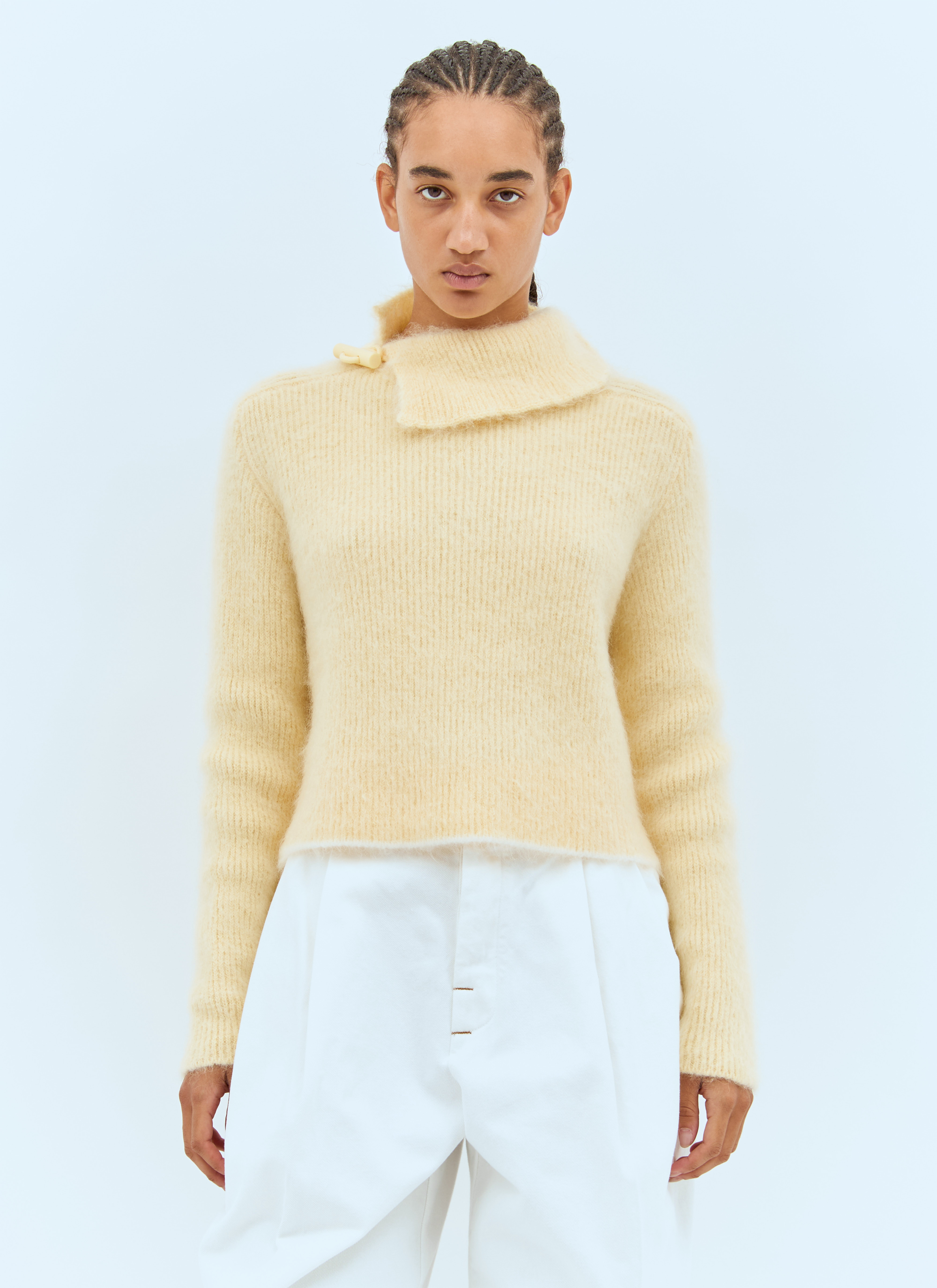 Jacquemus Le Pull Marina Sweater in Yellow für Damen | LN-CC® Jacquemus Le Pull Marina Sweater in Yellow für Damen | LN-CC®
