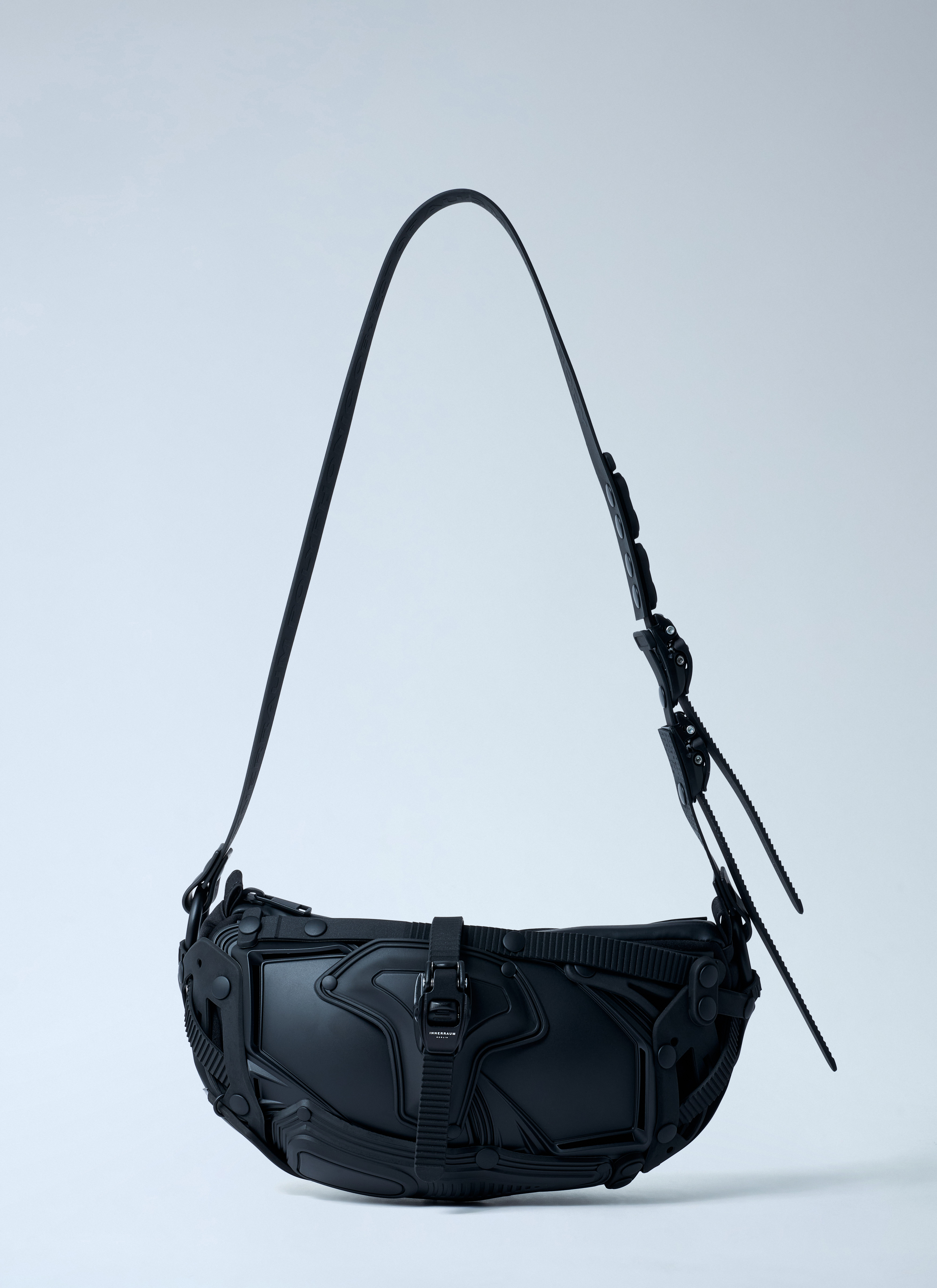 INNERRAUM インナーラム ブラック Object 130 ベルトバッグの通販