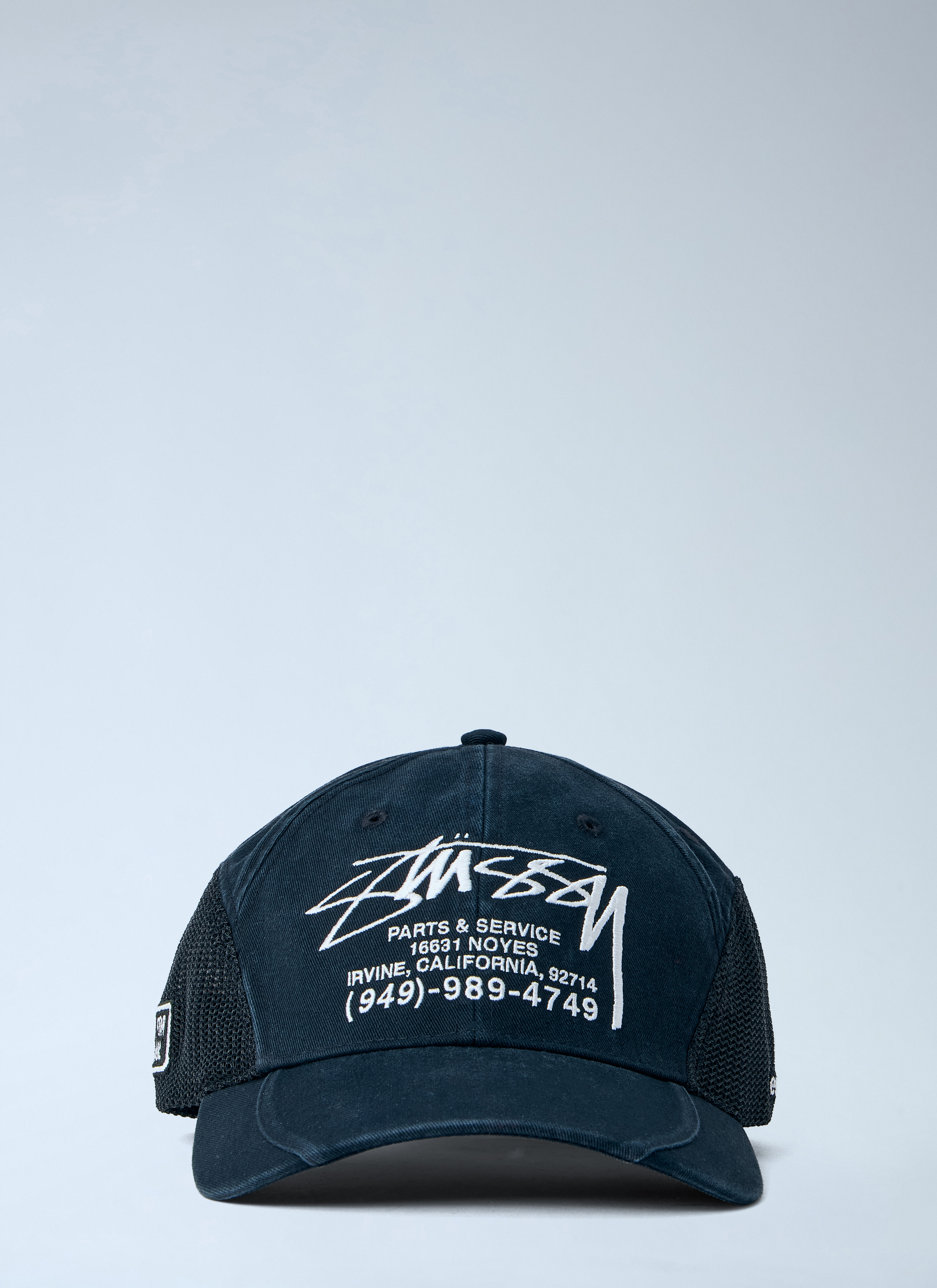 Stüssy Men's' LP Service Mesh Strapback Cap in Black | LN-CC®