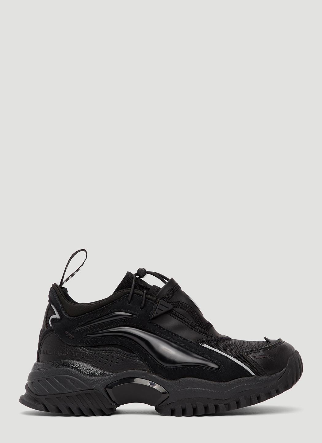 スニーカー X Random Identities Aurora Skywalker Sneakers X Random Identities Aurora Skywalker Sneakers in Black | LN-CC