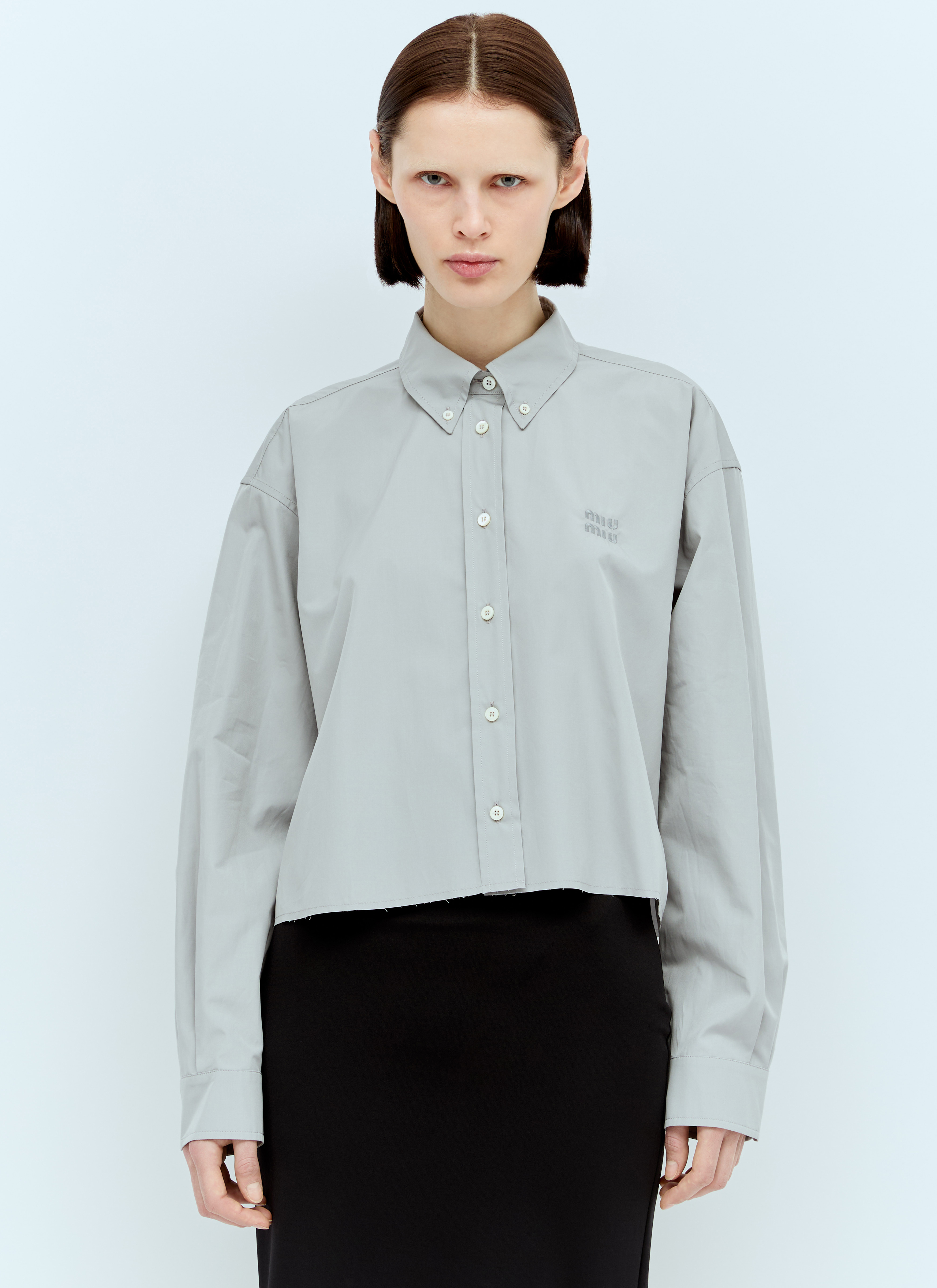 Miu Miu Logo Embroidery Poplin Shirt in Grey für Damen | LN-CC® 