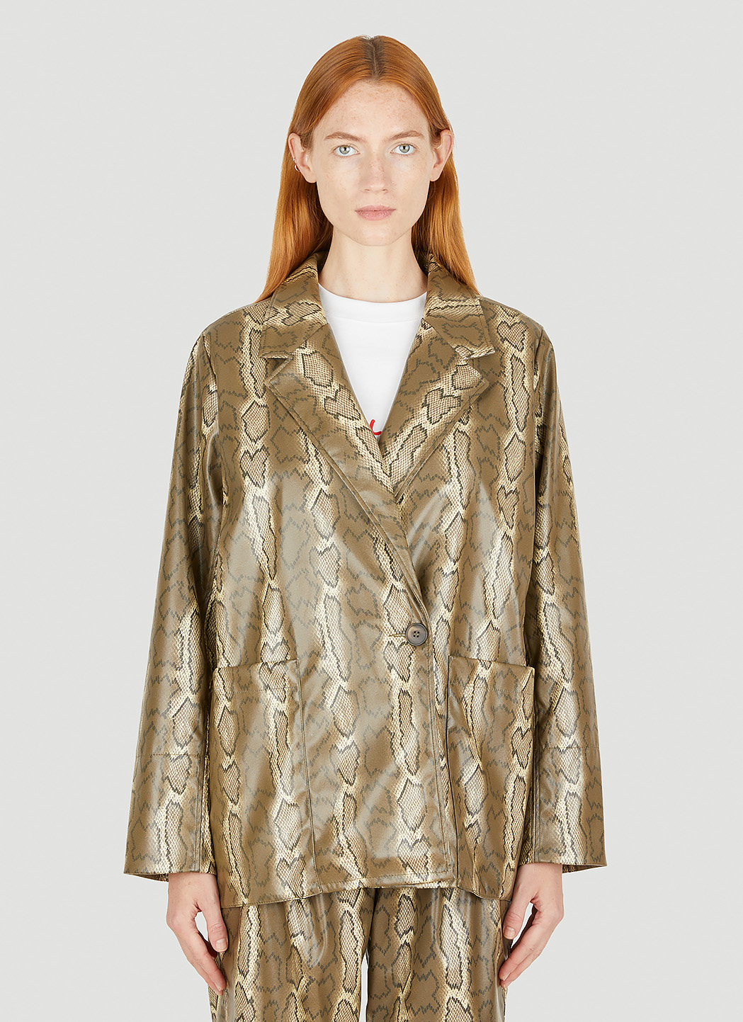 Alla Blazer