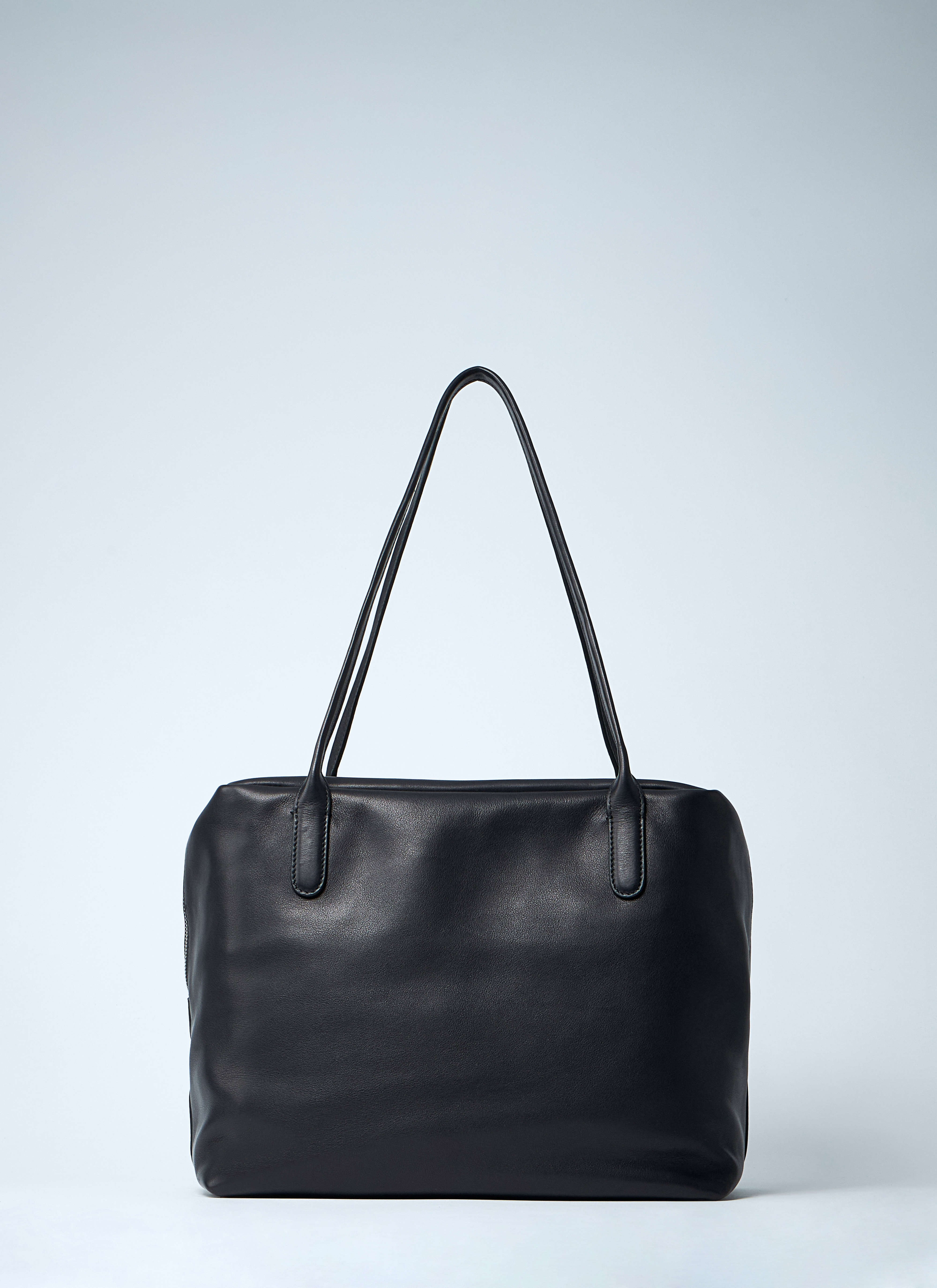 トートバッグ The Row Henri Bag Brown In Grained Leather The Row Henri Tote Bag in Brown | Lyst