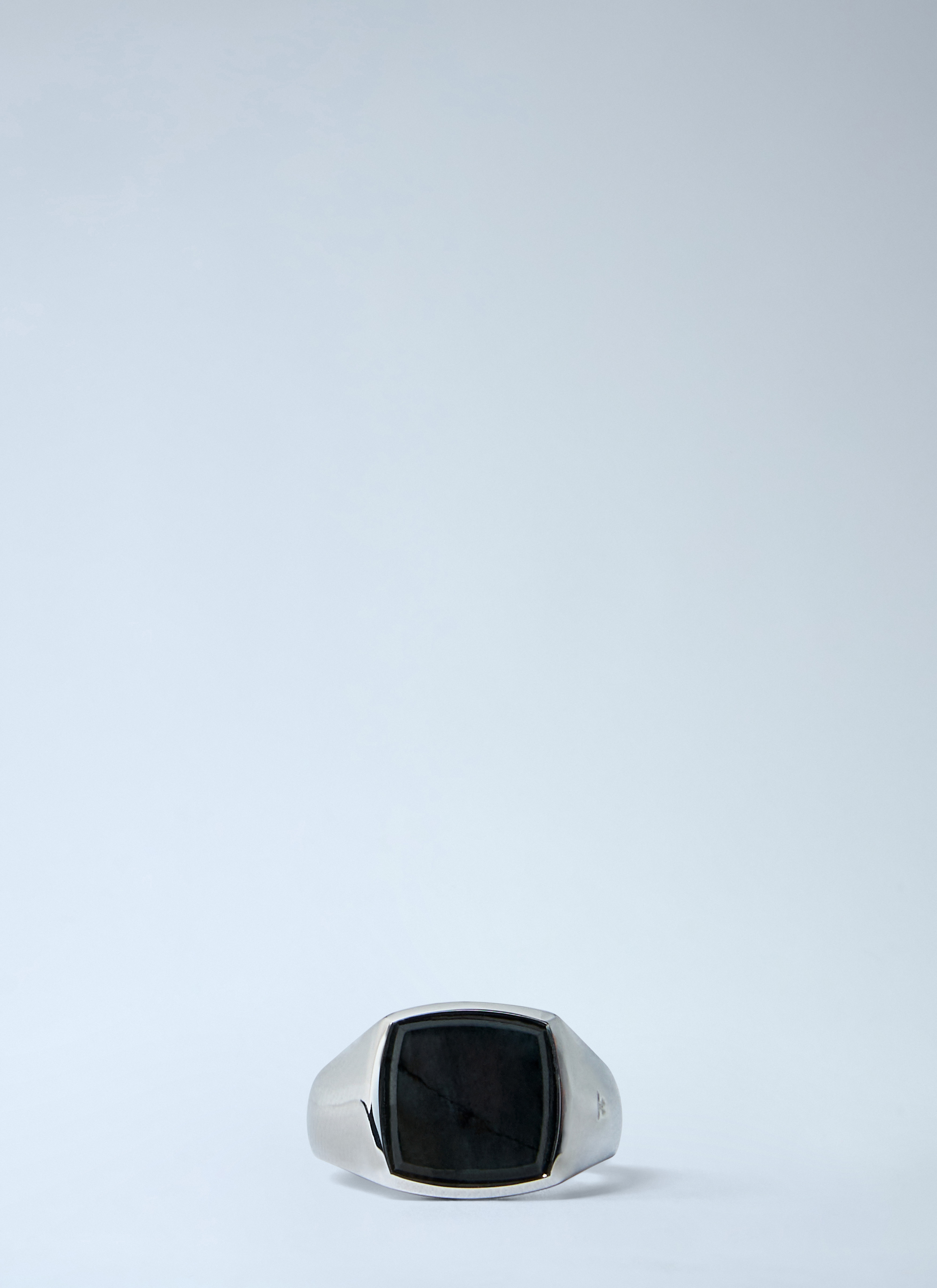アクセサリー TOM WOOD BLACK LARVIKITE Tom Wood Men's' Kay Ring Larvikite in Black | LN-CC®