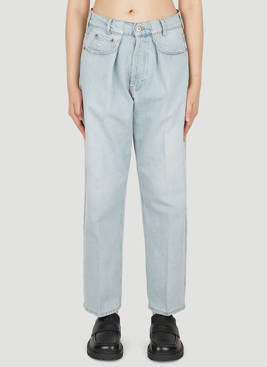 Pleated Jeans
