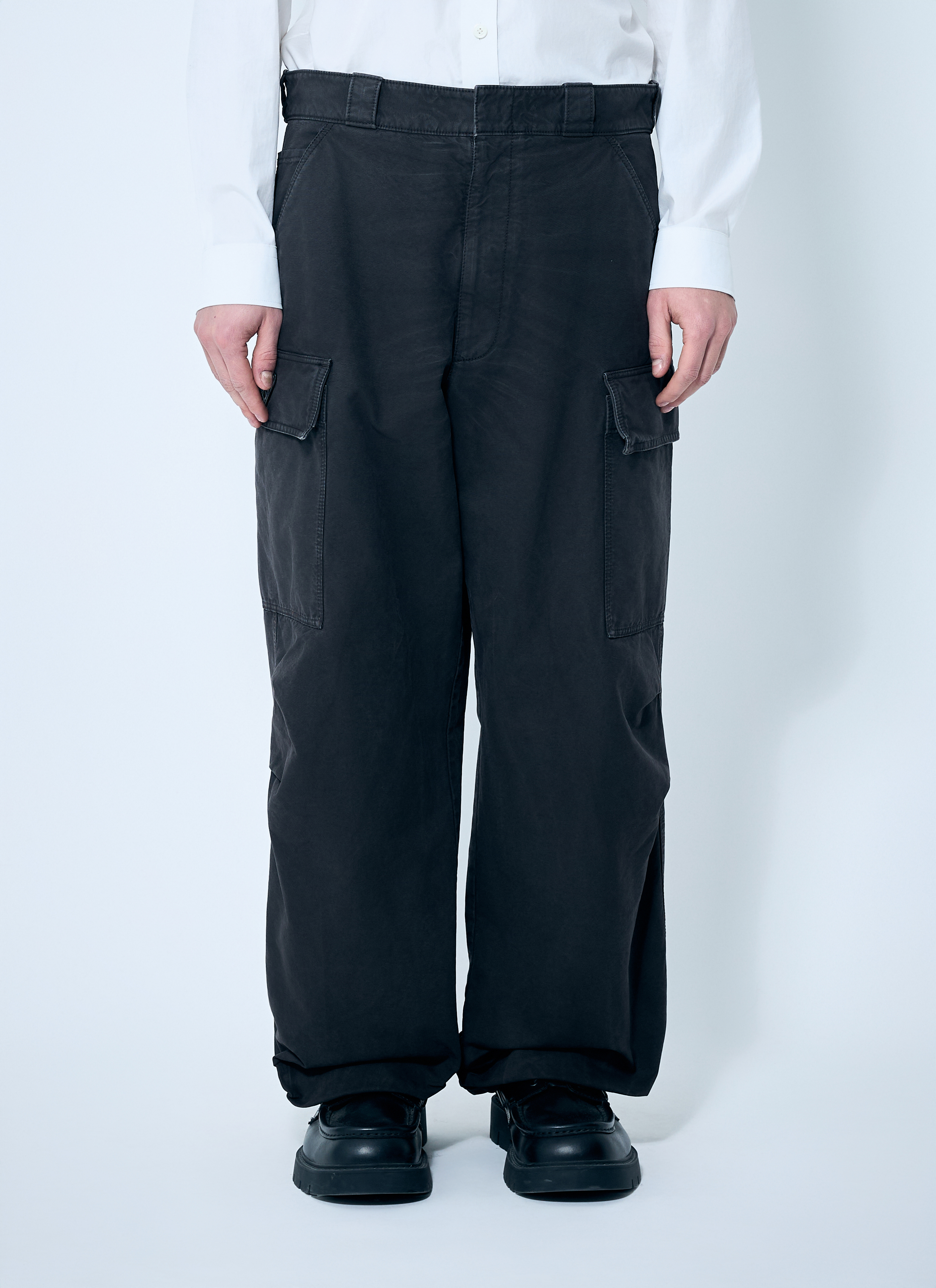 【送料&関税込】Prada Polyamide Pants Prada Lightweight Re-Nylon Pants | Saks Fifth Avenue