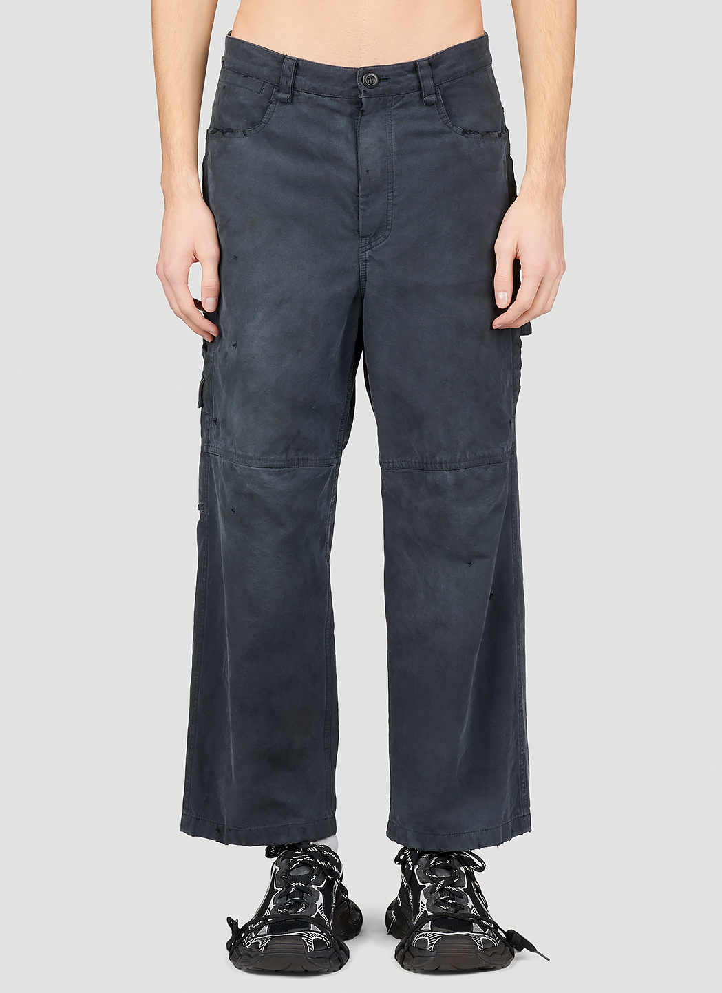 【BALENCIAGA】CROPPED SKATER パンツ ブラック BALENCIAGA クロップドスケーターパンツ ブラック 大人気