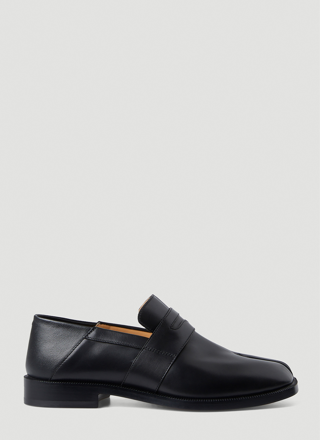 Maison Margiela Tabi レザーローファー | ブラック | FARFETCH JP