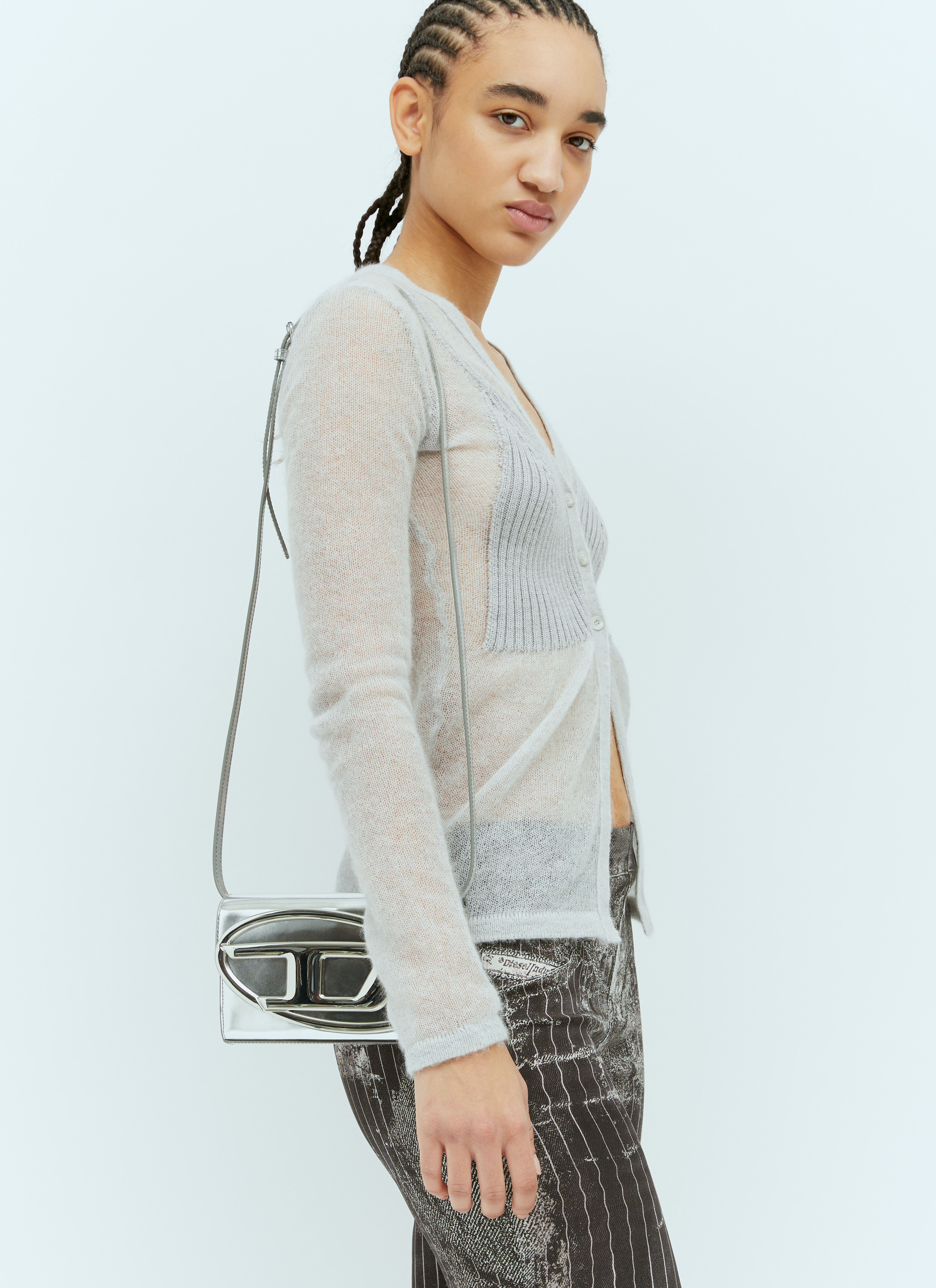 残りわずか*DIESEL*1dr wallet strap silver ショルダー Diesel Women's' 1DR Wallet Strap Clutch in Silver | LN-CC®