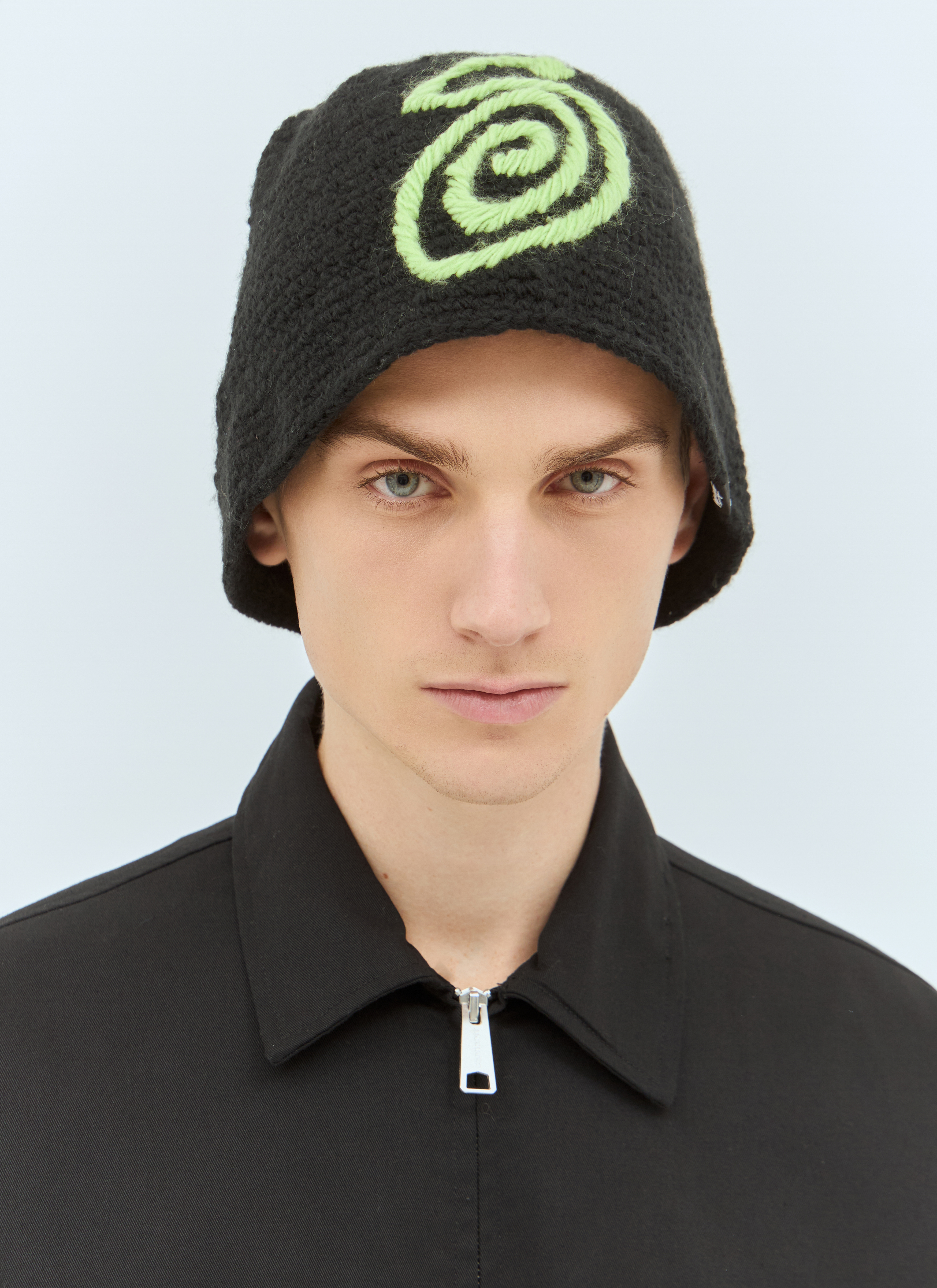 Stüssy Men's' Swirly Knit Bucket Hat in Black | LN-CC®