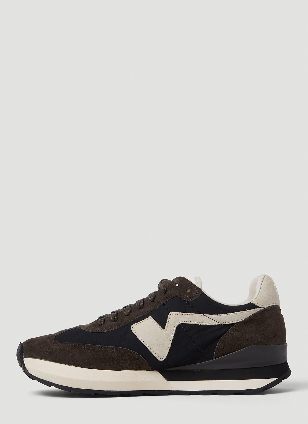 visvim VS FKT RUNNER NAVY Visvim FKT Runner Sneakers | Smart Closet