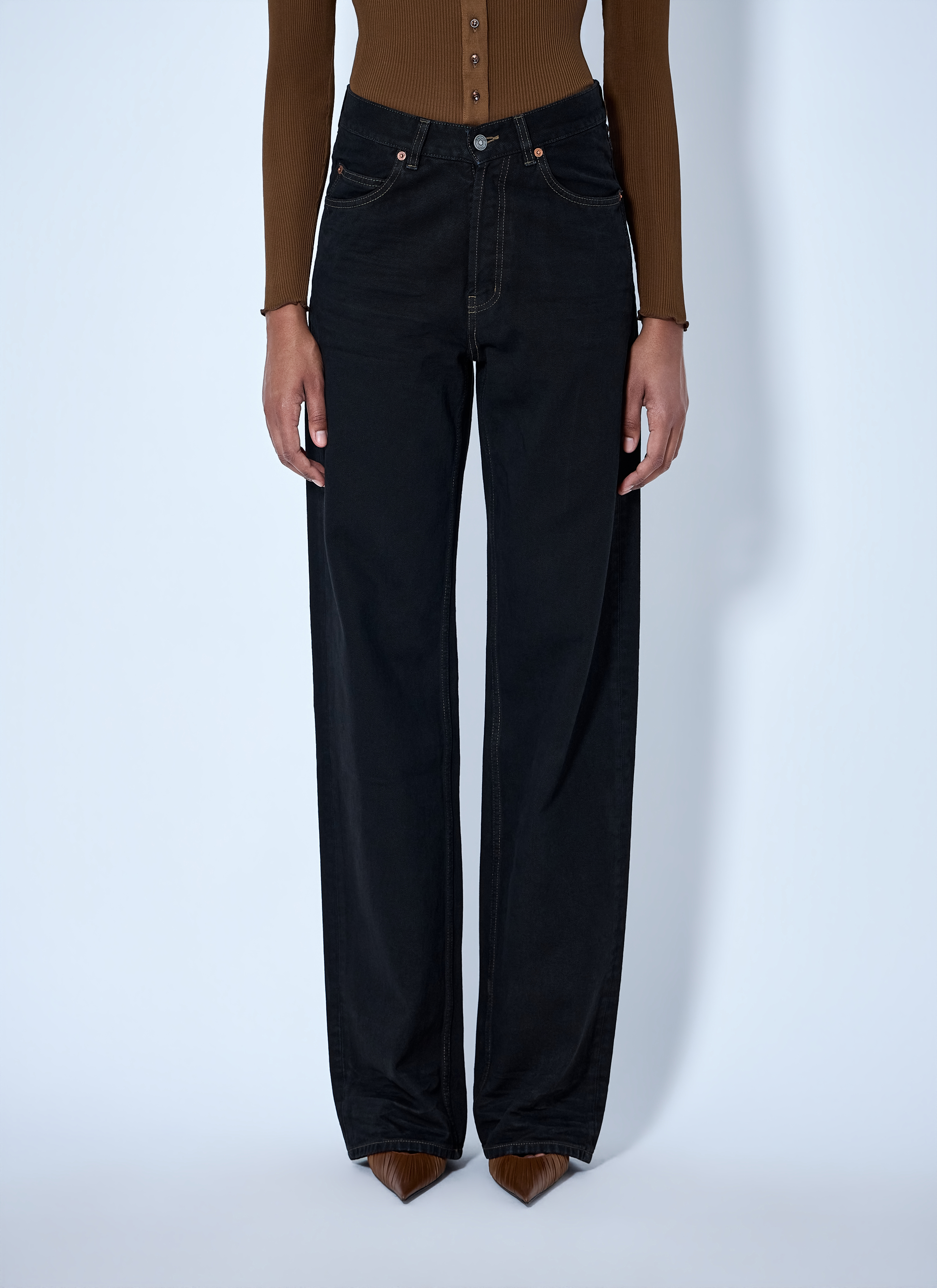 Saint Laurent Saint Laurent V-Waist Long Baggy Jeans